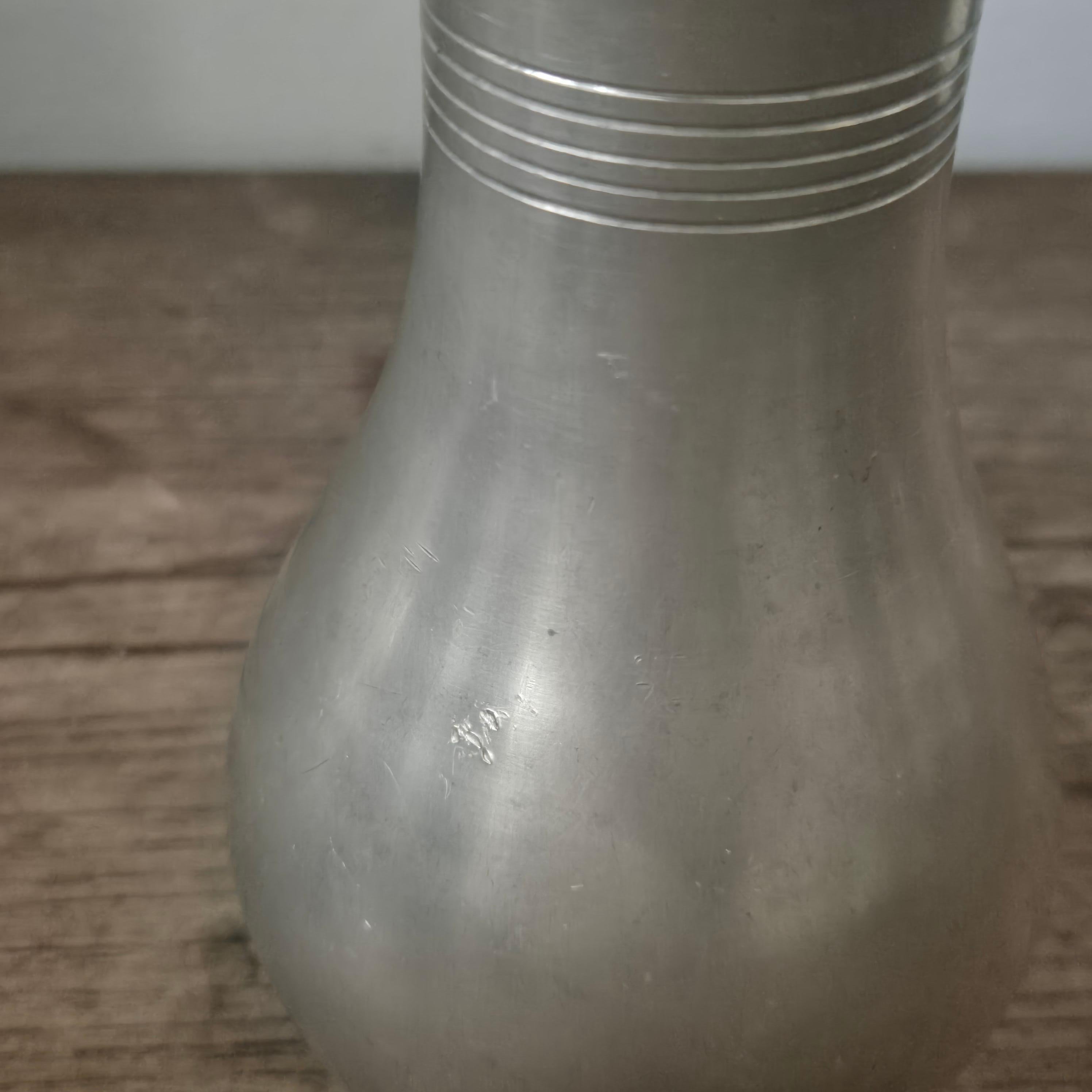 Swedish Funkis/ Functionalism, timeless pewter vase by Guldaktiebolaget In Fair Condition For Sale In Stockholm, SE