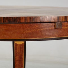 Swedish Grace Veneered Round Dining Table, 1920s to 1930s
