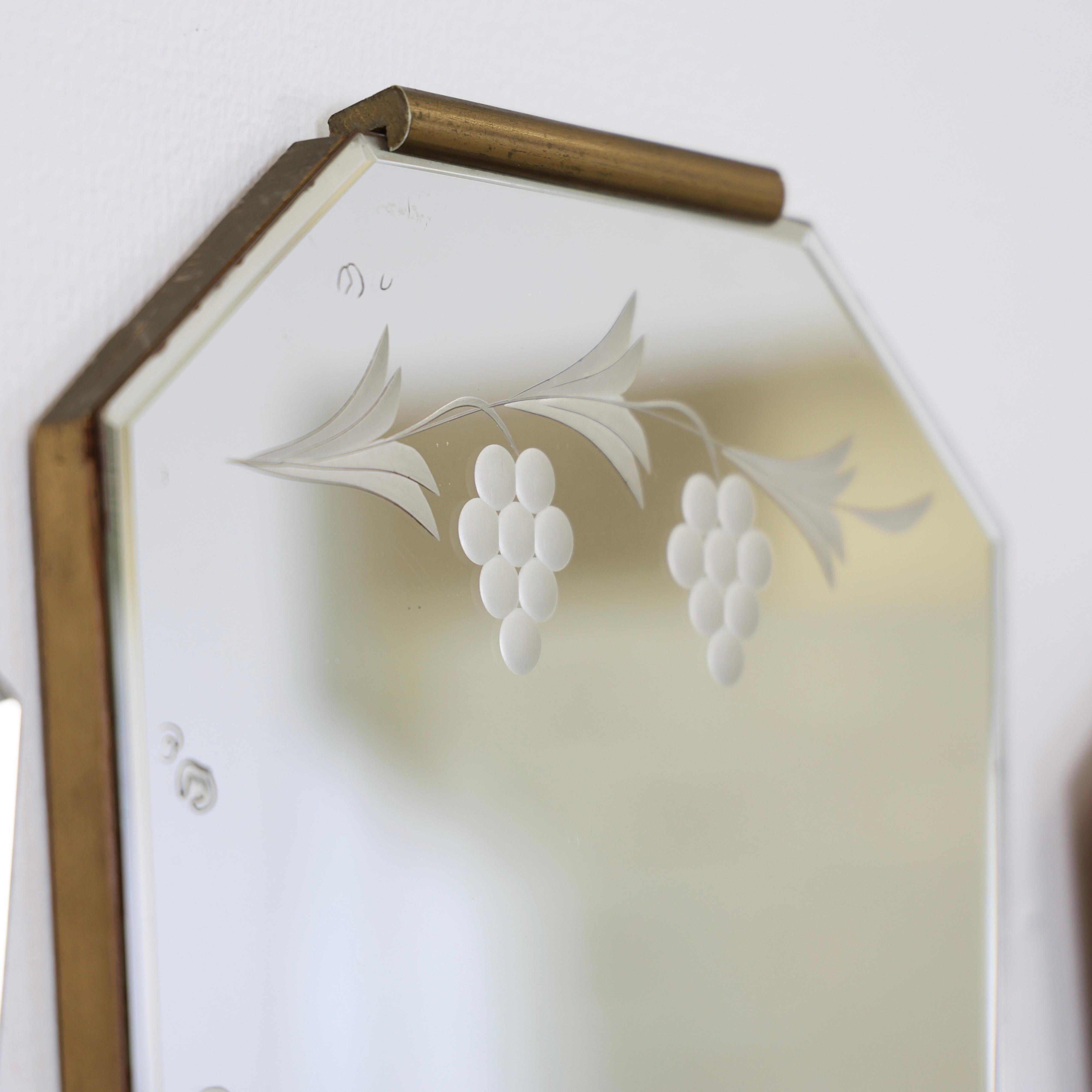 Milieu du XXe siècle Miroir mural Grace et appliques à bougies, années 1940, Suède en vente