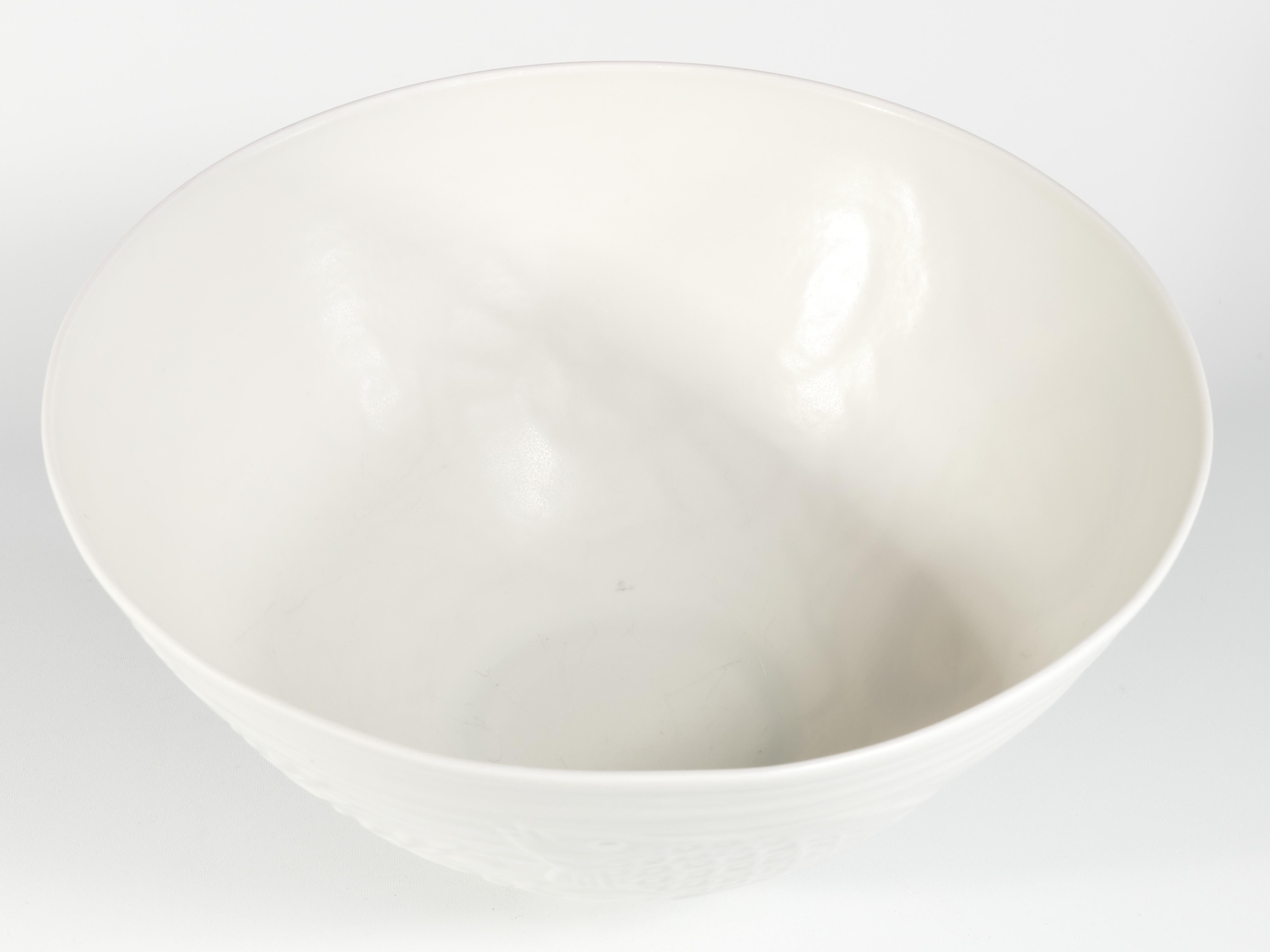 Swedish Grace White Porcelain Sea Themed  Bowl by Gunnar Nylund for ALP, 1940's For Sale 11