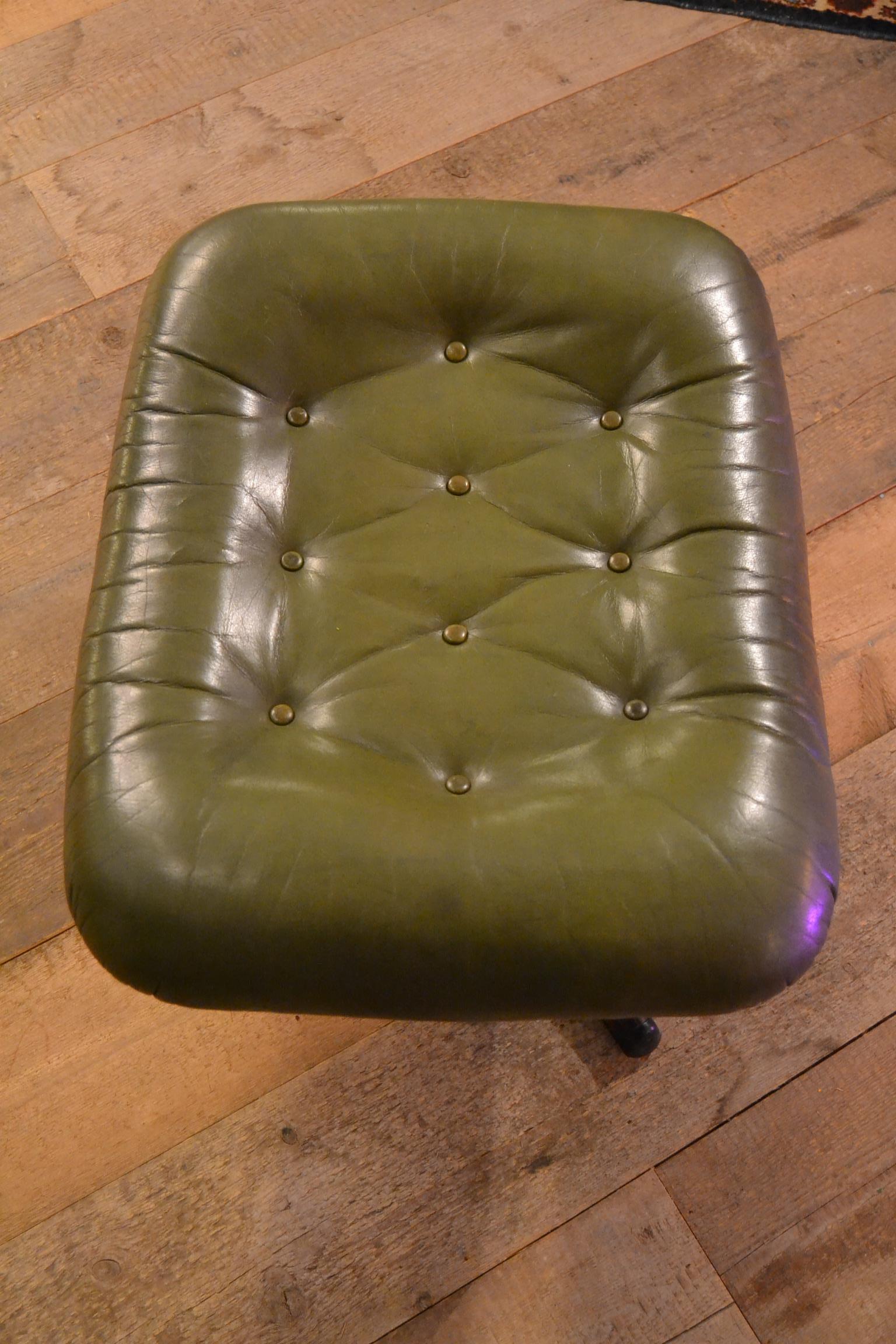 Swedish Green Leather Swivel Chair and Ottoman by Göte Möbel Sweden, 1970s 3