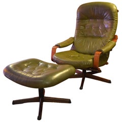 Swedish Green Leather Swivel Chair and Ottoman by Göte Möbel Sweden, 1970s