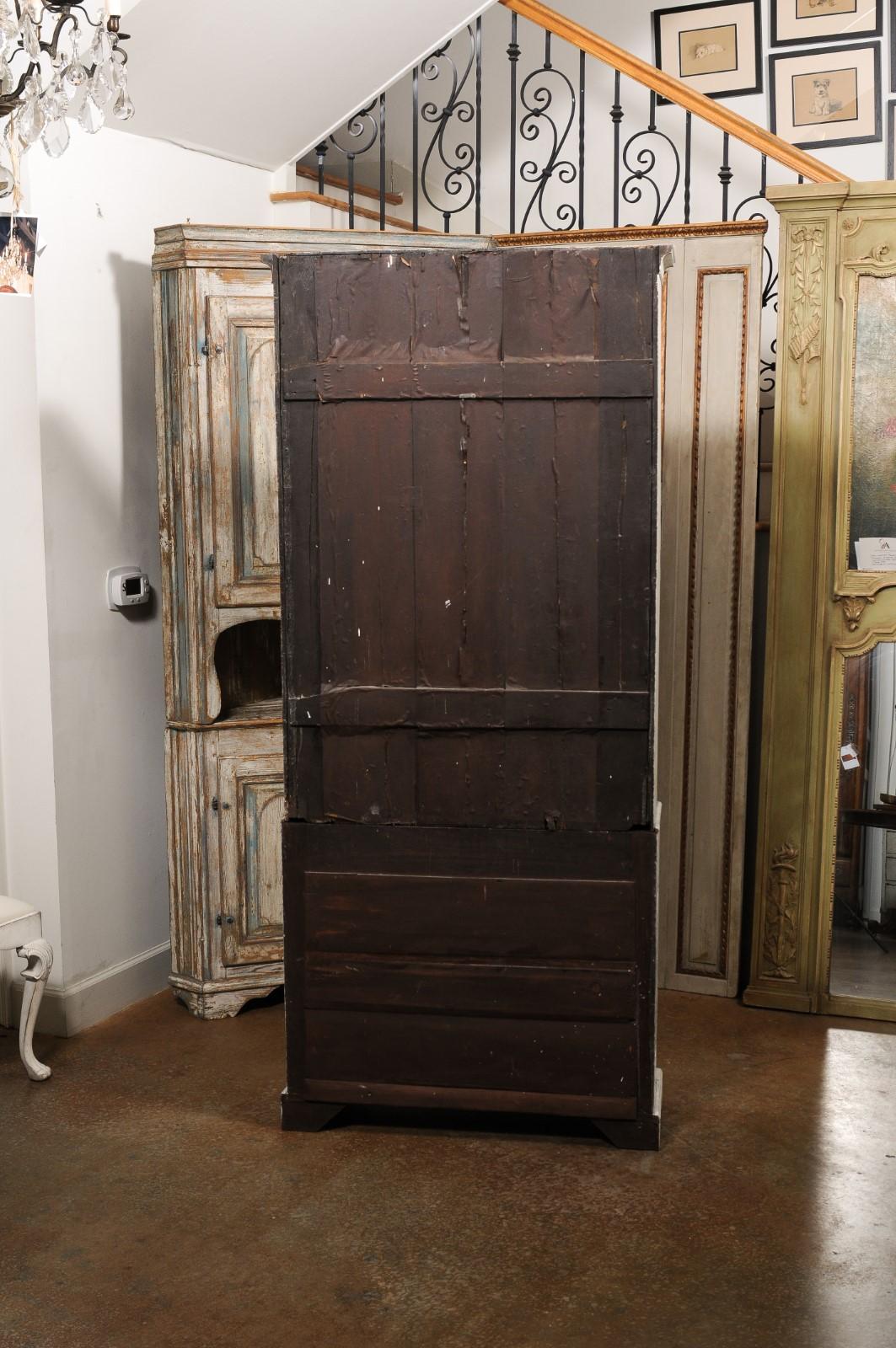Swedish Gustavian 1810s Painted Vitrine Cabinet with Glass Door and Drawer In Good Condition In Atlanta, GA