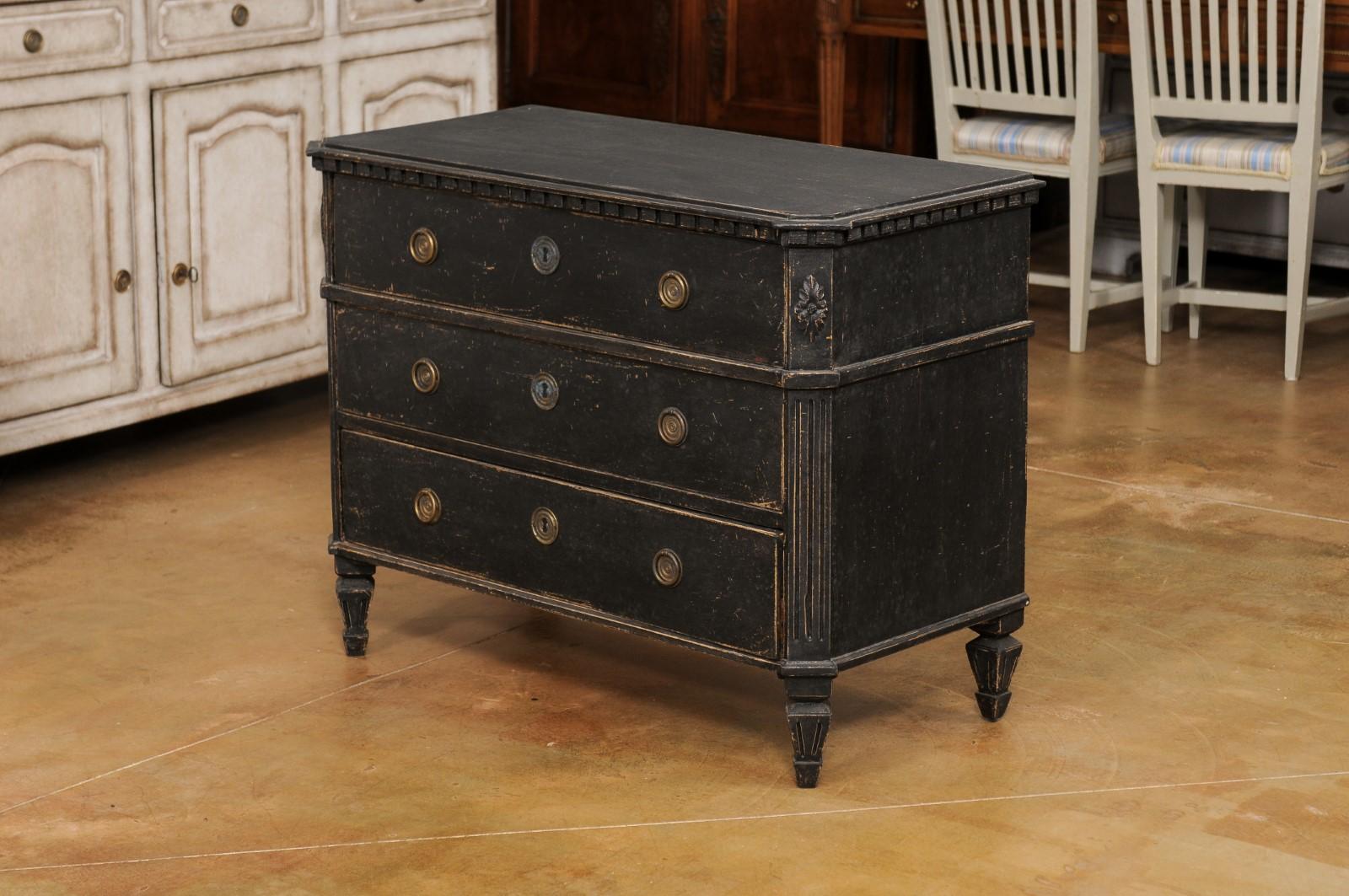 Swedish Gustavian 1830s Black Painted and Carved Three-Drawer Chest 8