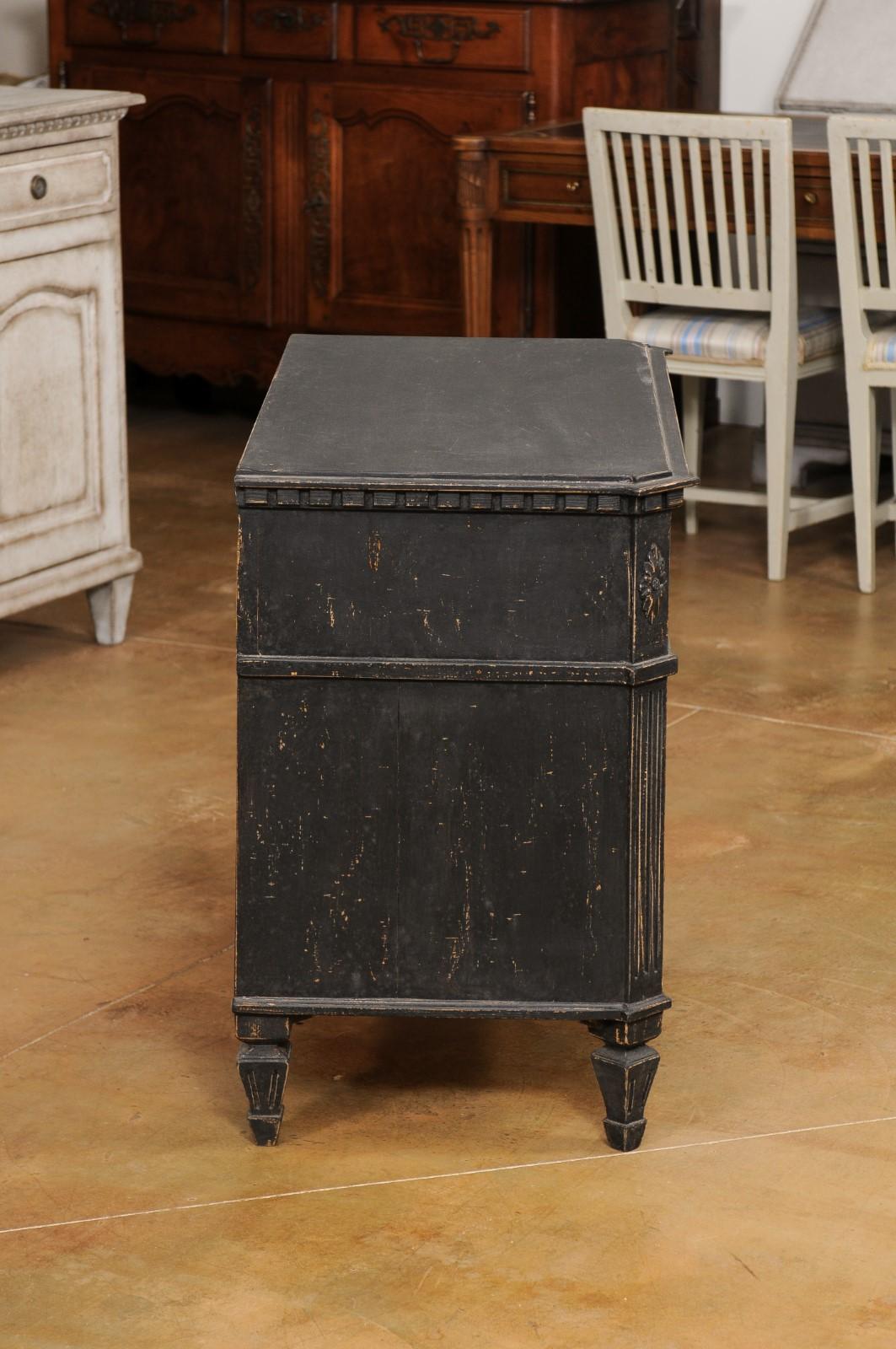 Swedish Gustavian 1830s Black Painted and Carved Three-Drawer Chest 3