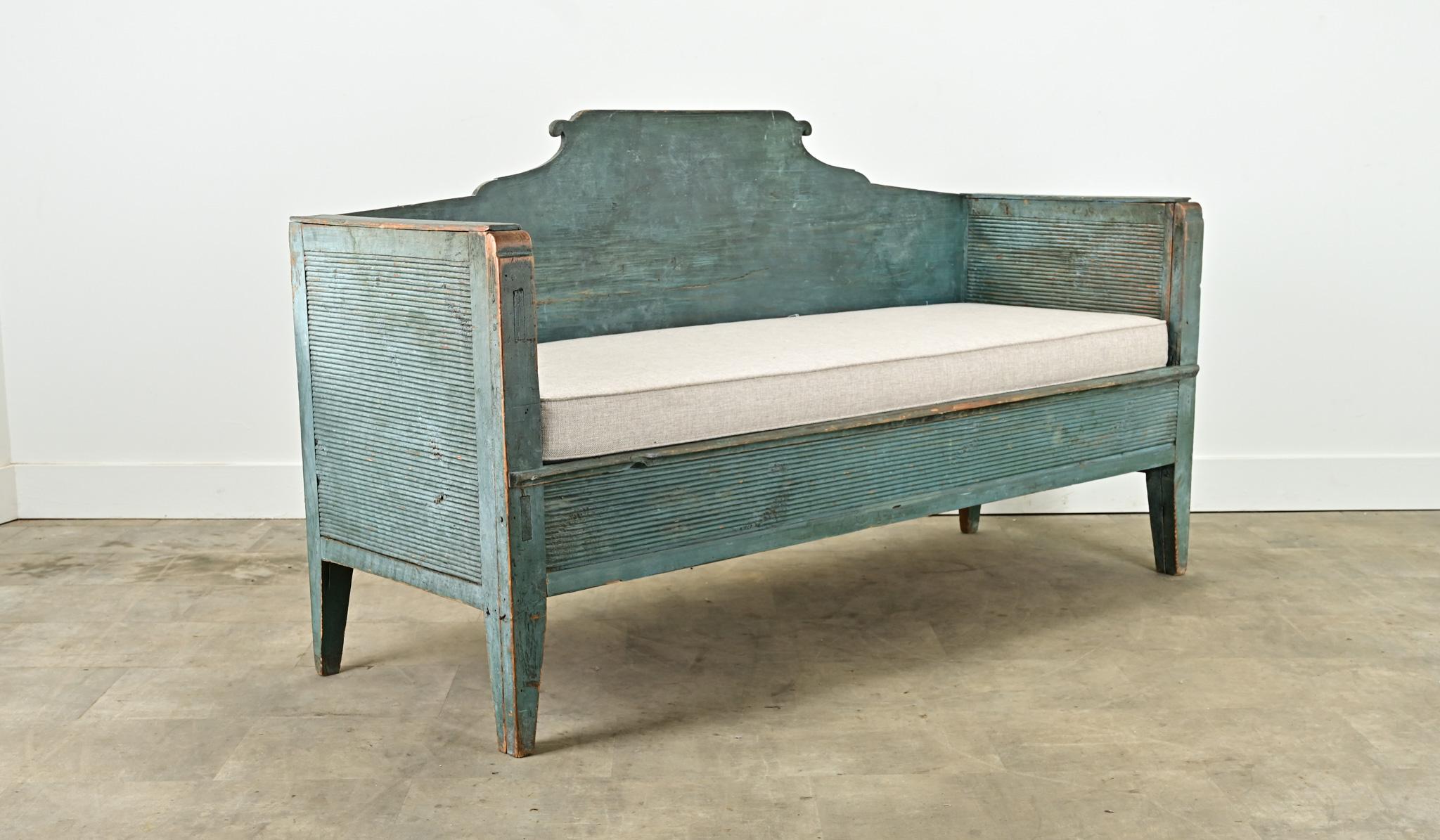 Swedish Gustavian 18th Century Settle 1
