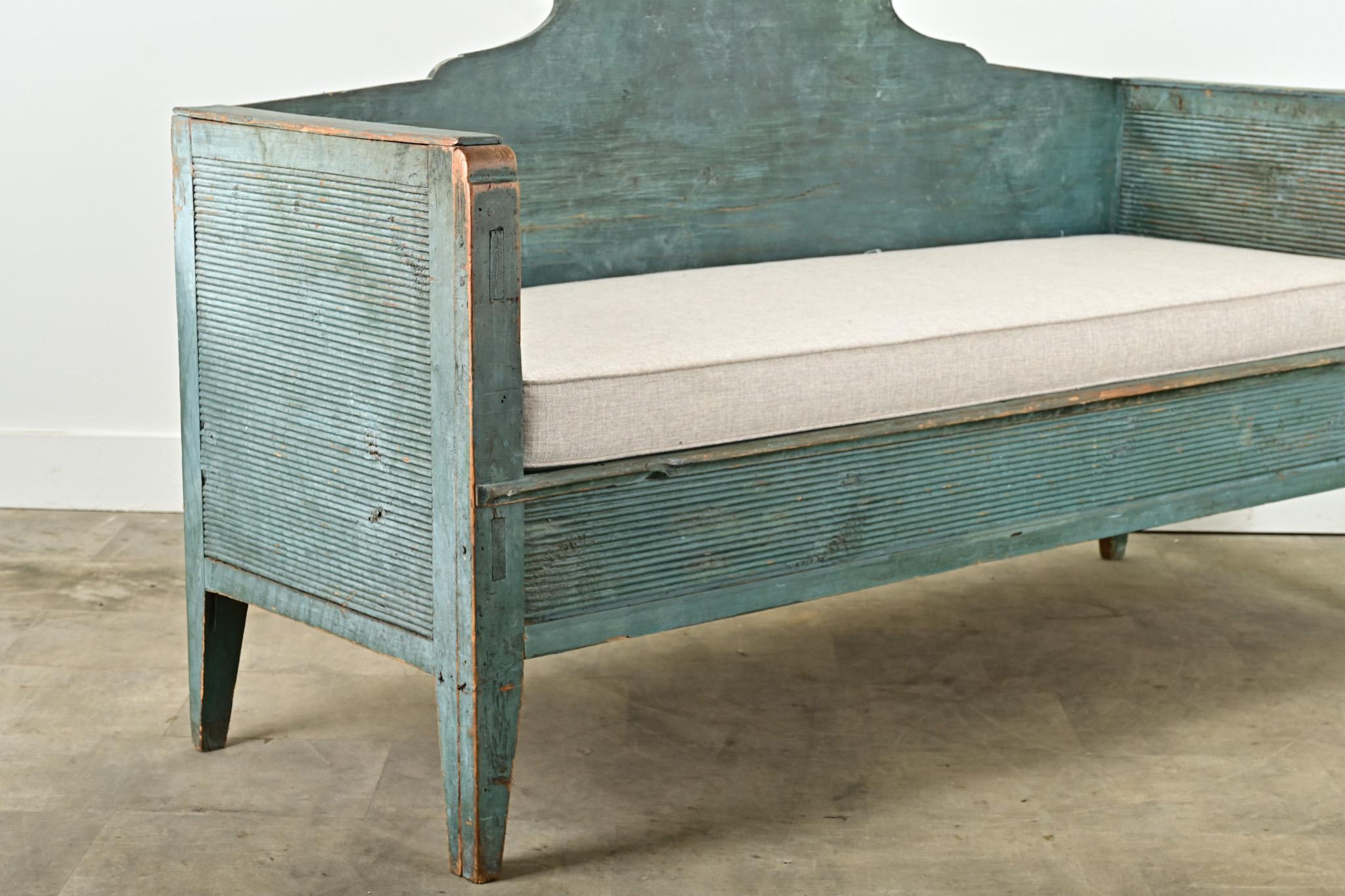 Swedish Gustavian 18th Century Settle 2