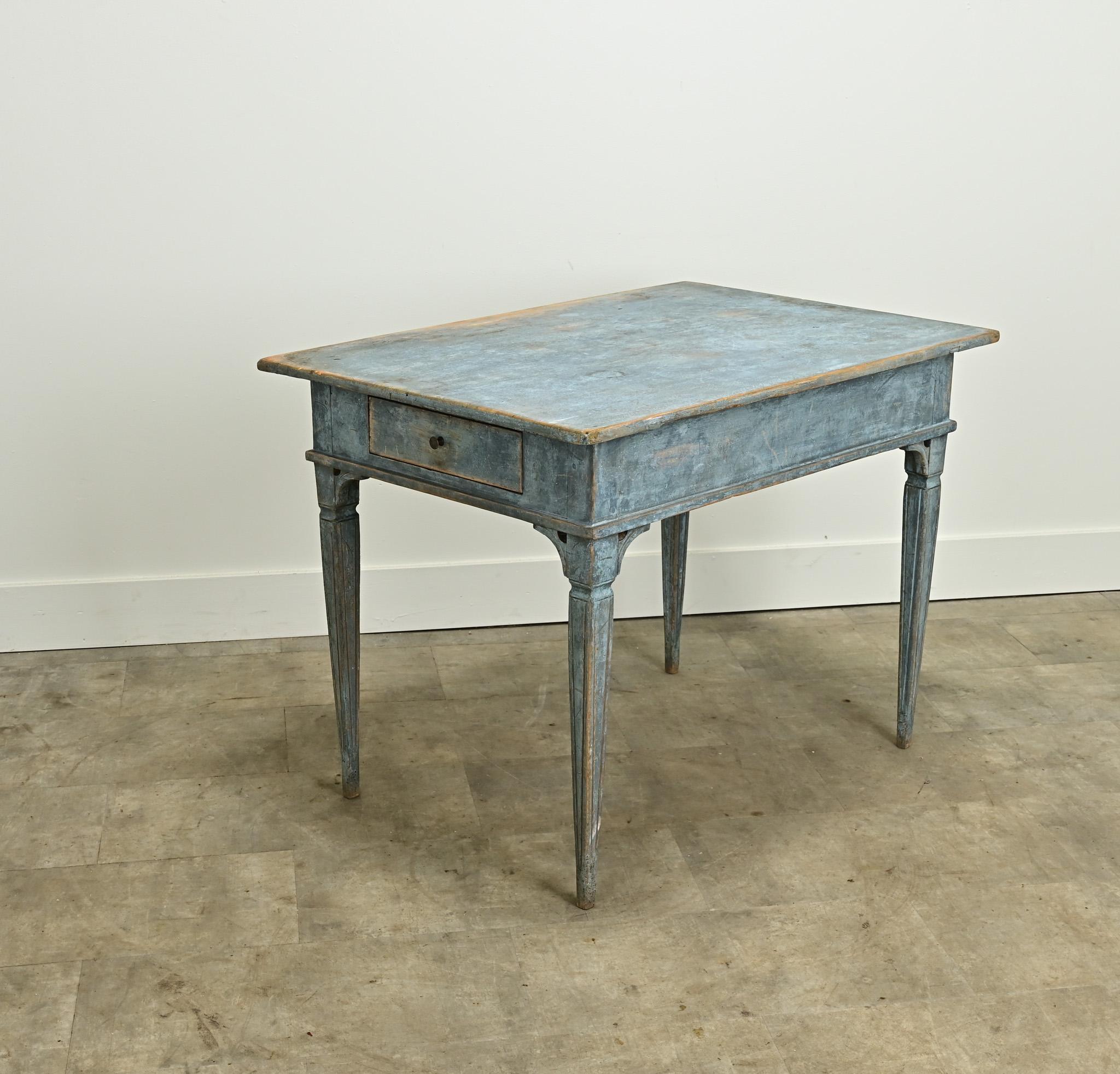 Swedish Gustavian 18th Century Table For Sale 4