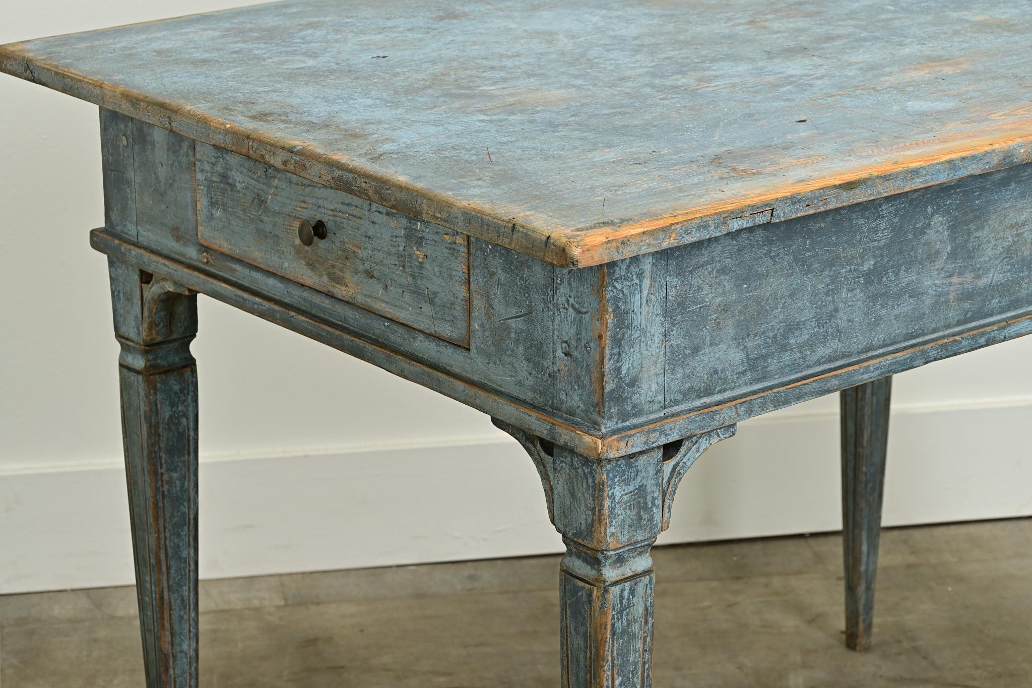 Swedish Gustavian 18th Century Table For Sale 2