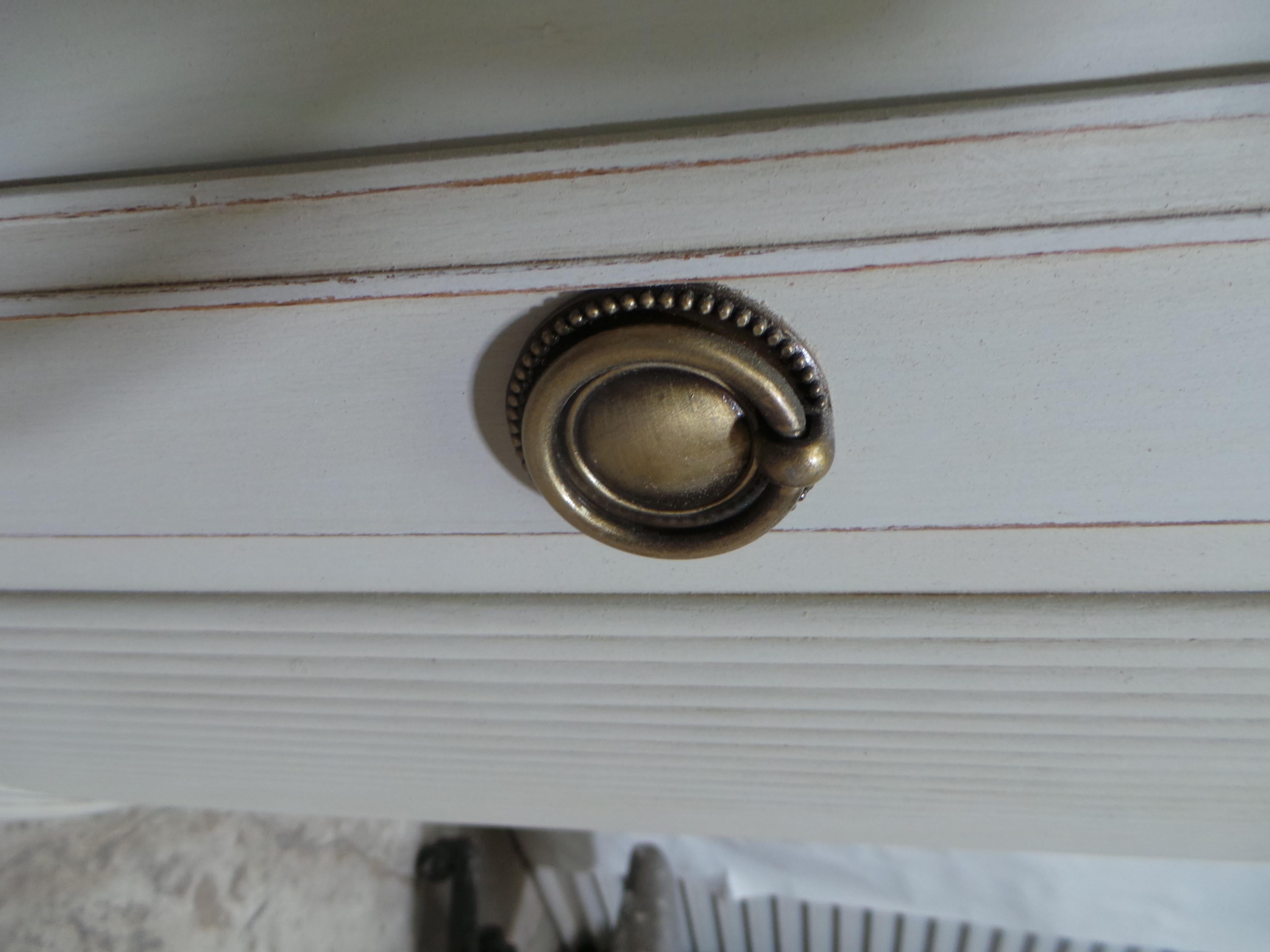 Swedish Gustavian 2 Door Corner Cabinet For Sale 5