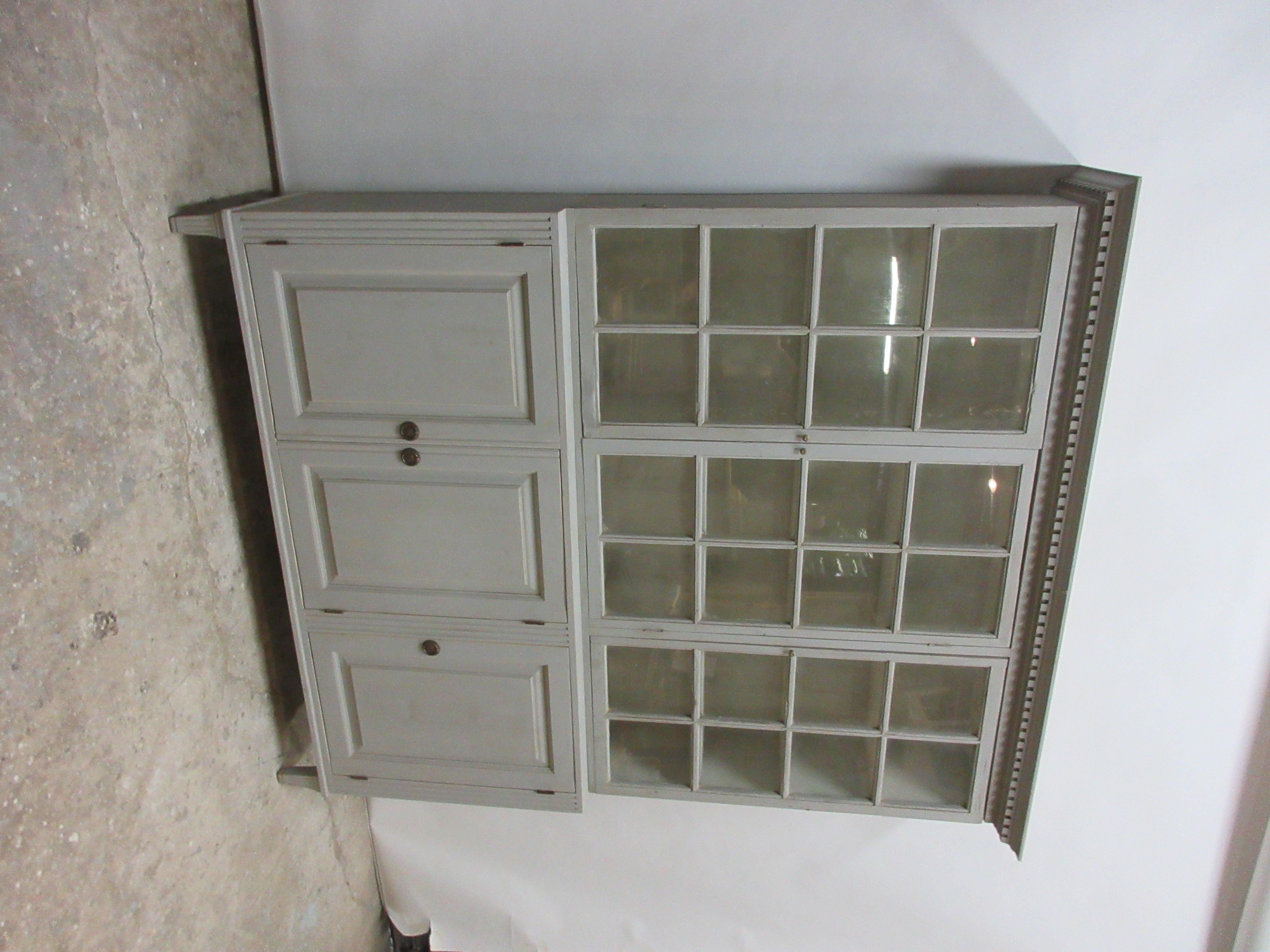 This is a Swedish Gustavian 3-door glass top Hutch, it’s been restored and repainted with 