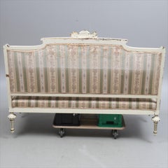Swedish Gustavian Antique Sofa Couch White Carved Detail Gold Early 1900s 3-Seat