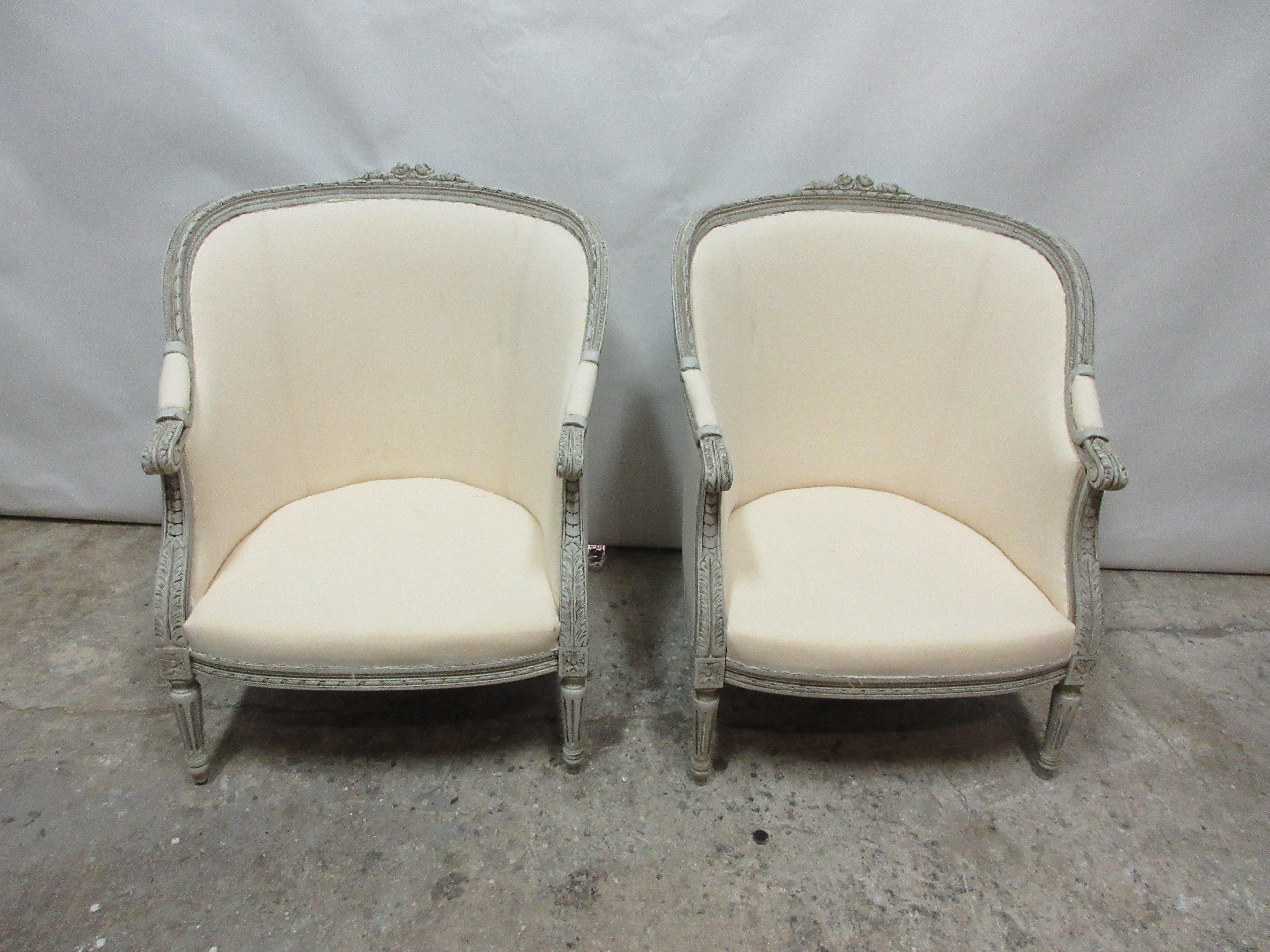 This is a set of 2 Swedish Gustavian bergère chairs, they have been restored and repainted with milk paints 