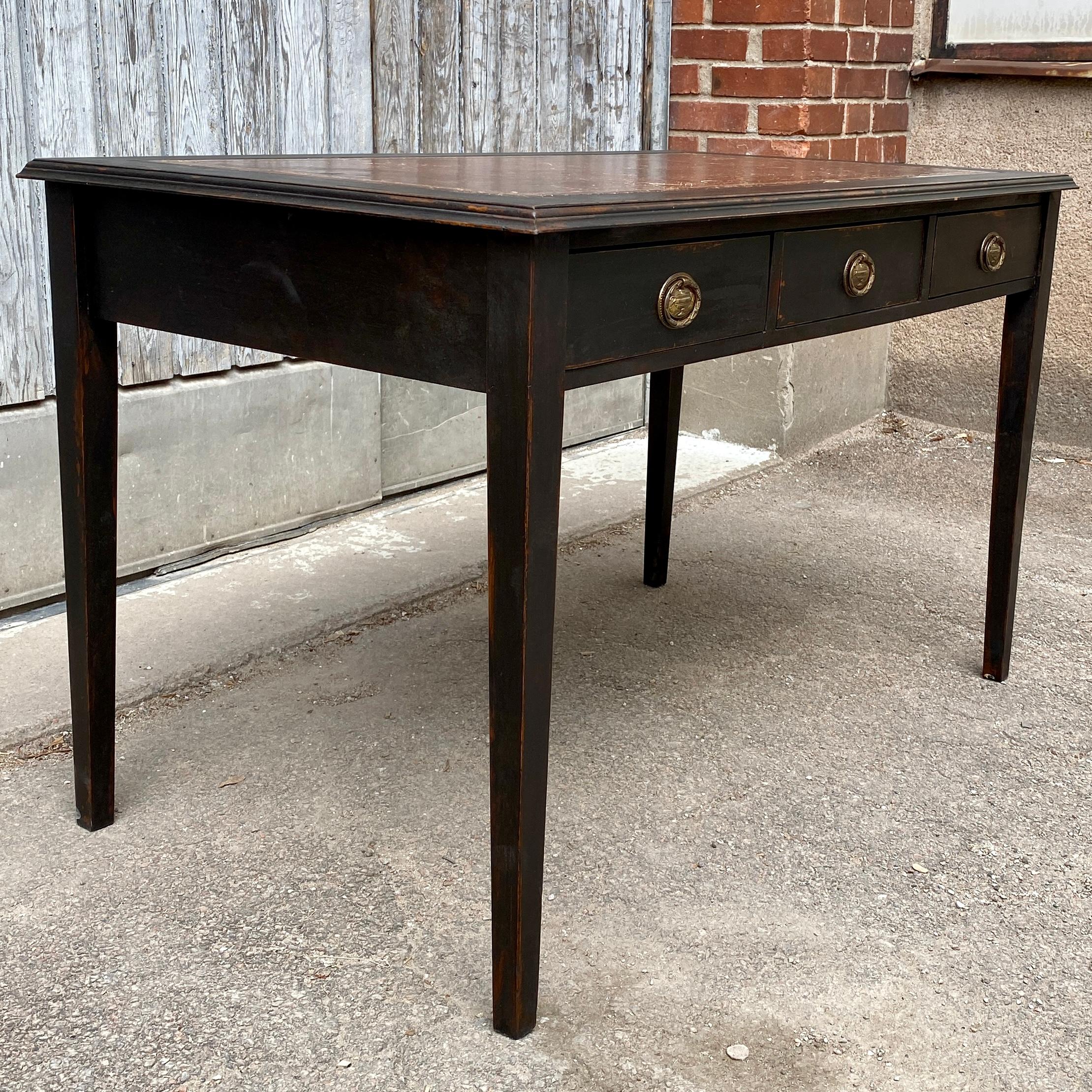 Swedish Gustavian Black Painted Writing Desk with 3 Drawers 3