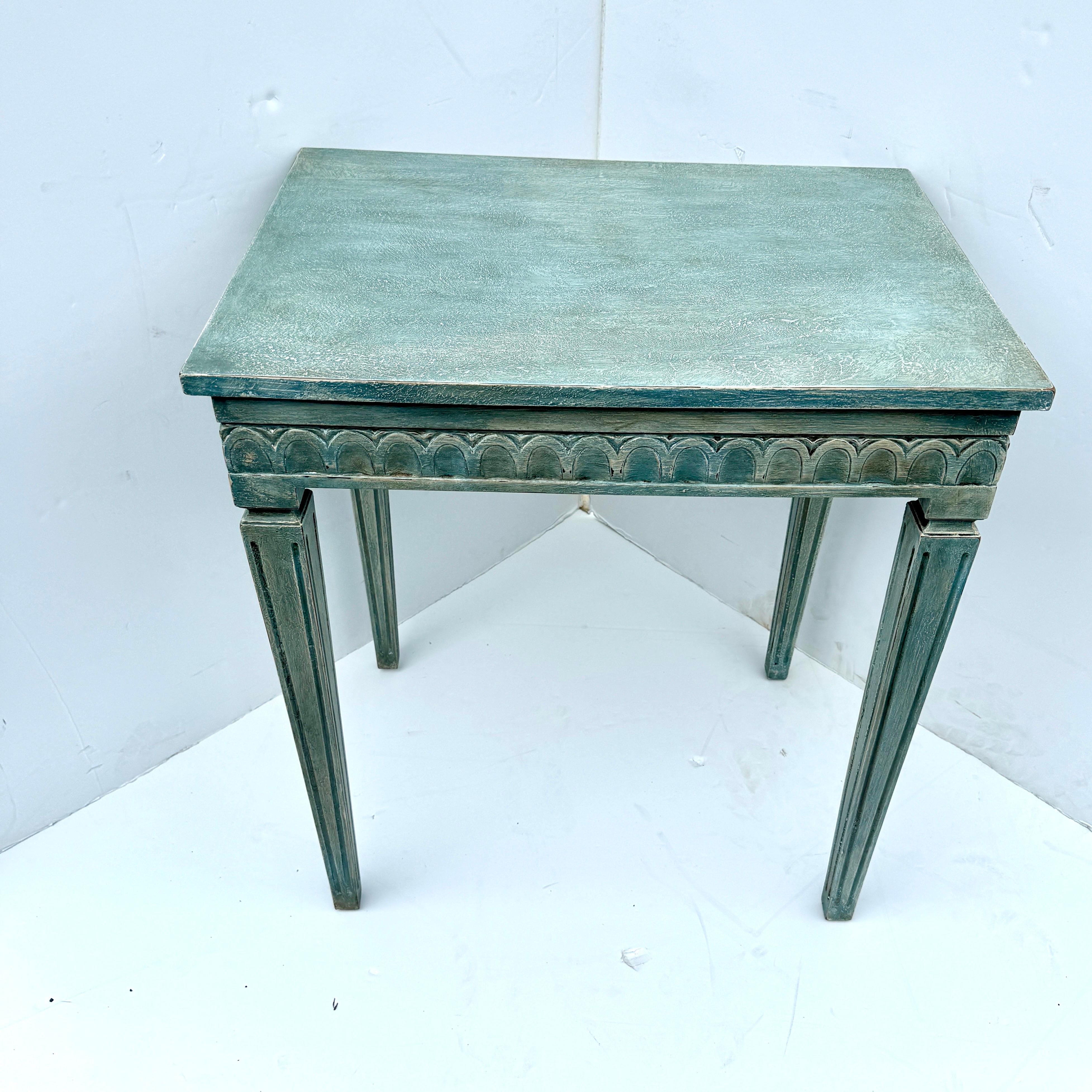 Swedish Gustavian Blue Painted Hall Console Table with Carving In Good Condition For Sale In Haddonfield, NJ