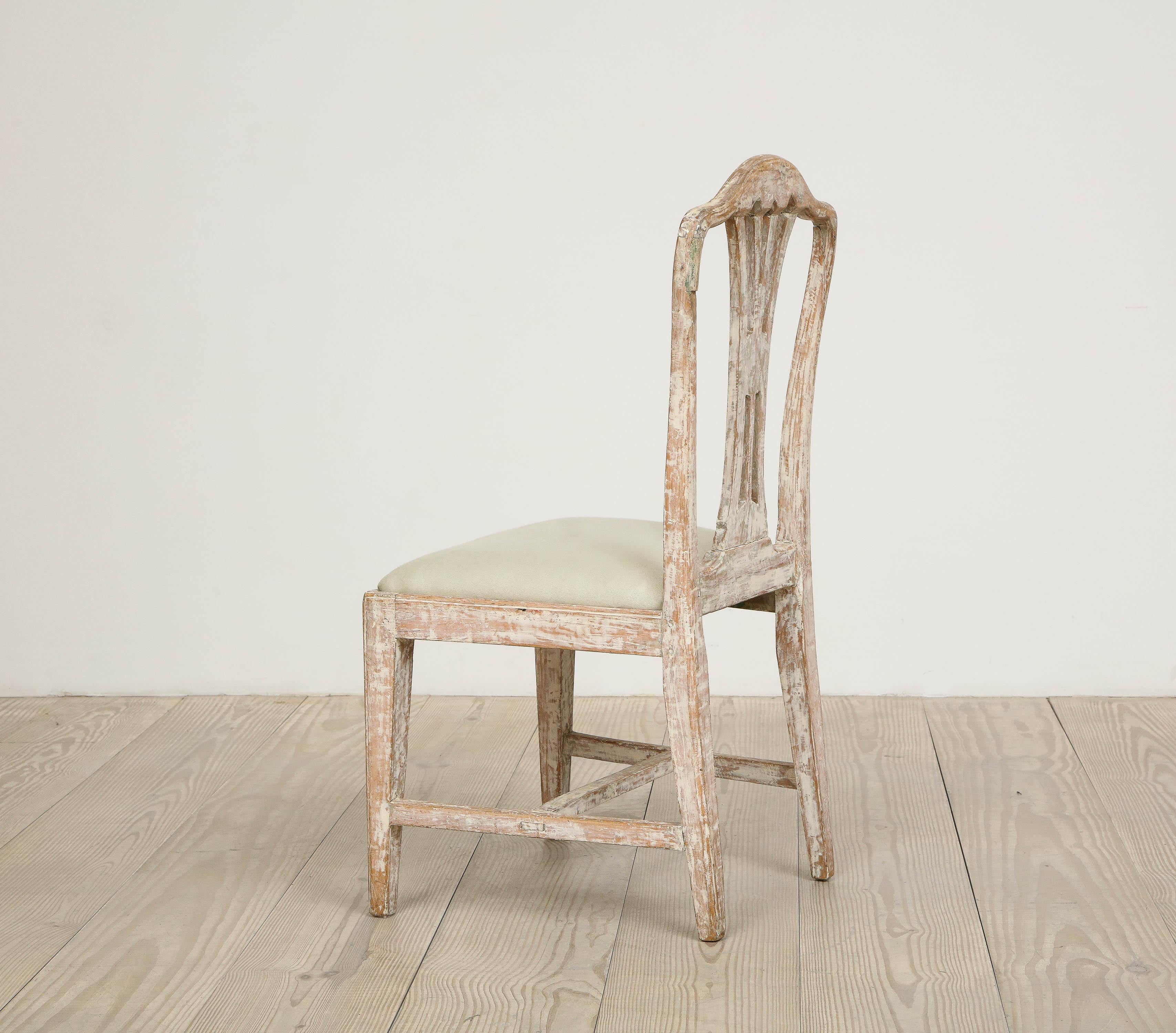 Swedish Gustavian Chair with Wheat Carving, Circa 1780, Origin: Sweden For Sale 2