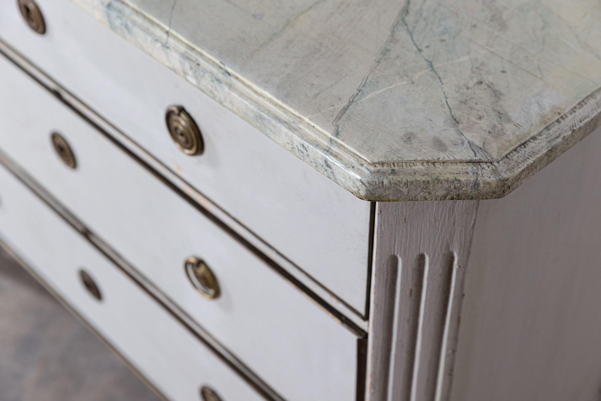 Swedish, Gustavian Chest Drawers For Sale 5