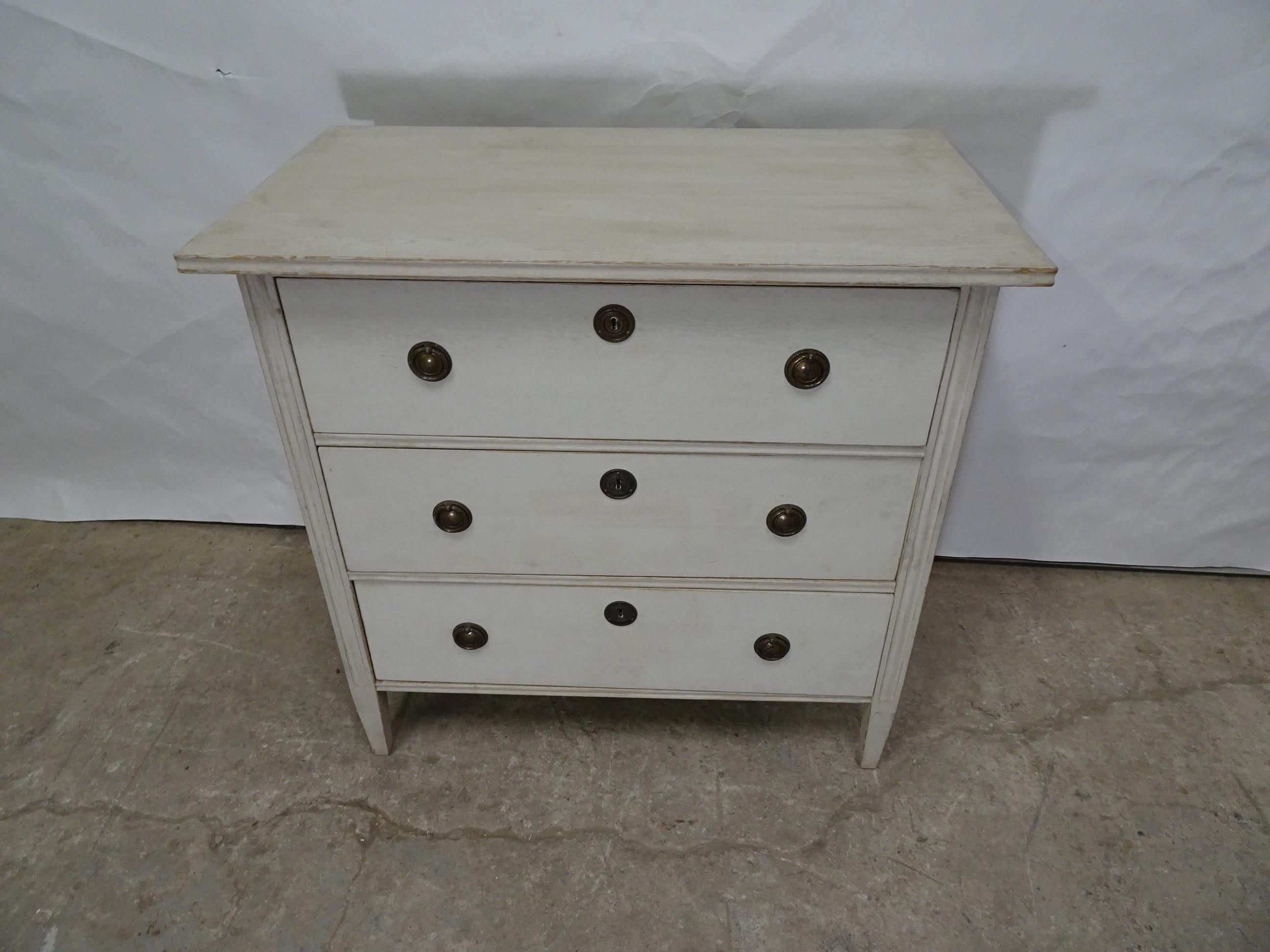 gustavian dresser