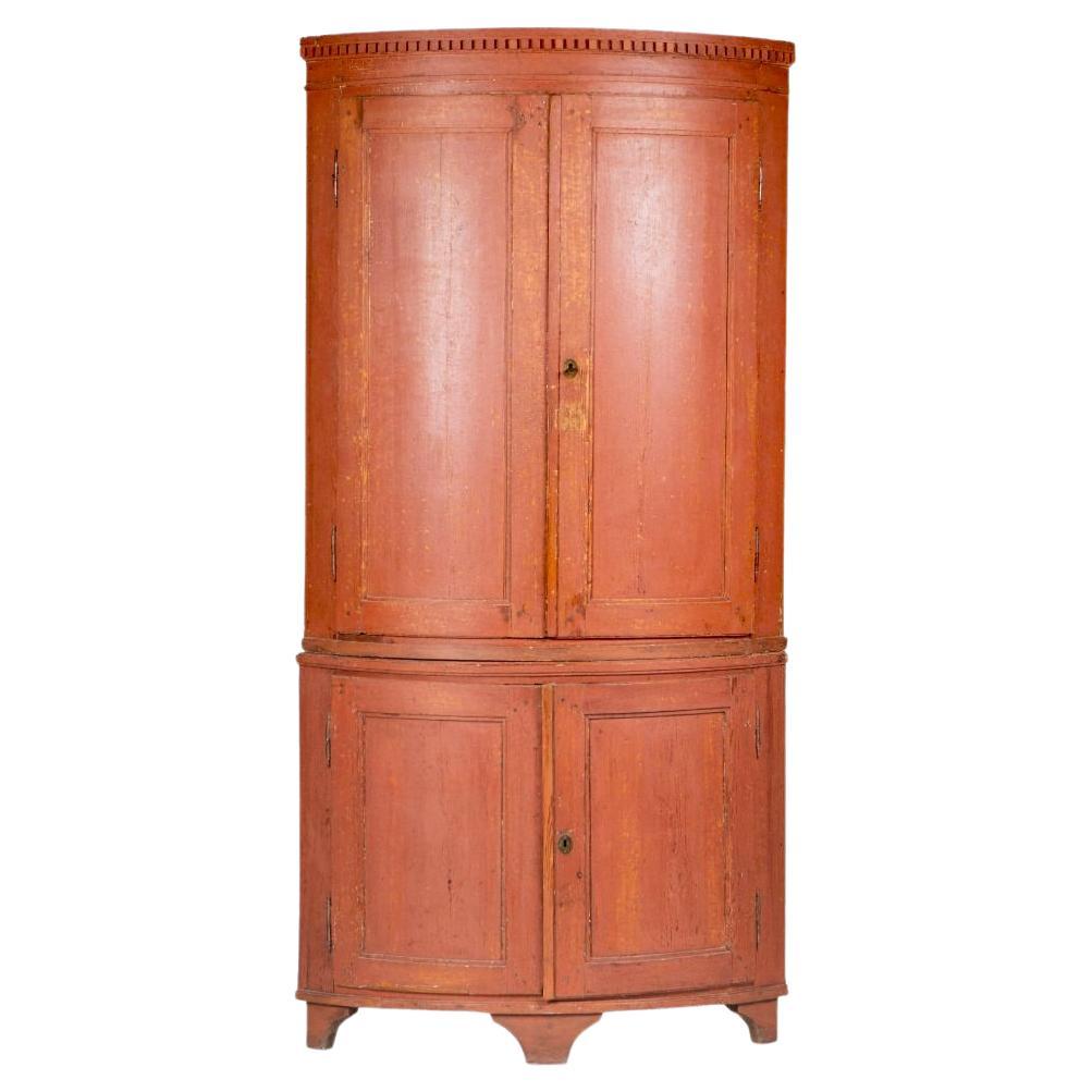 Swedish Gustavian Corner Cabinet in Coral Paint For Sale