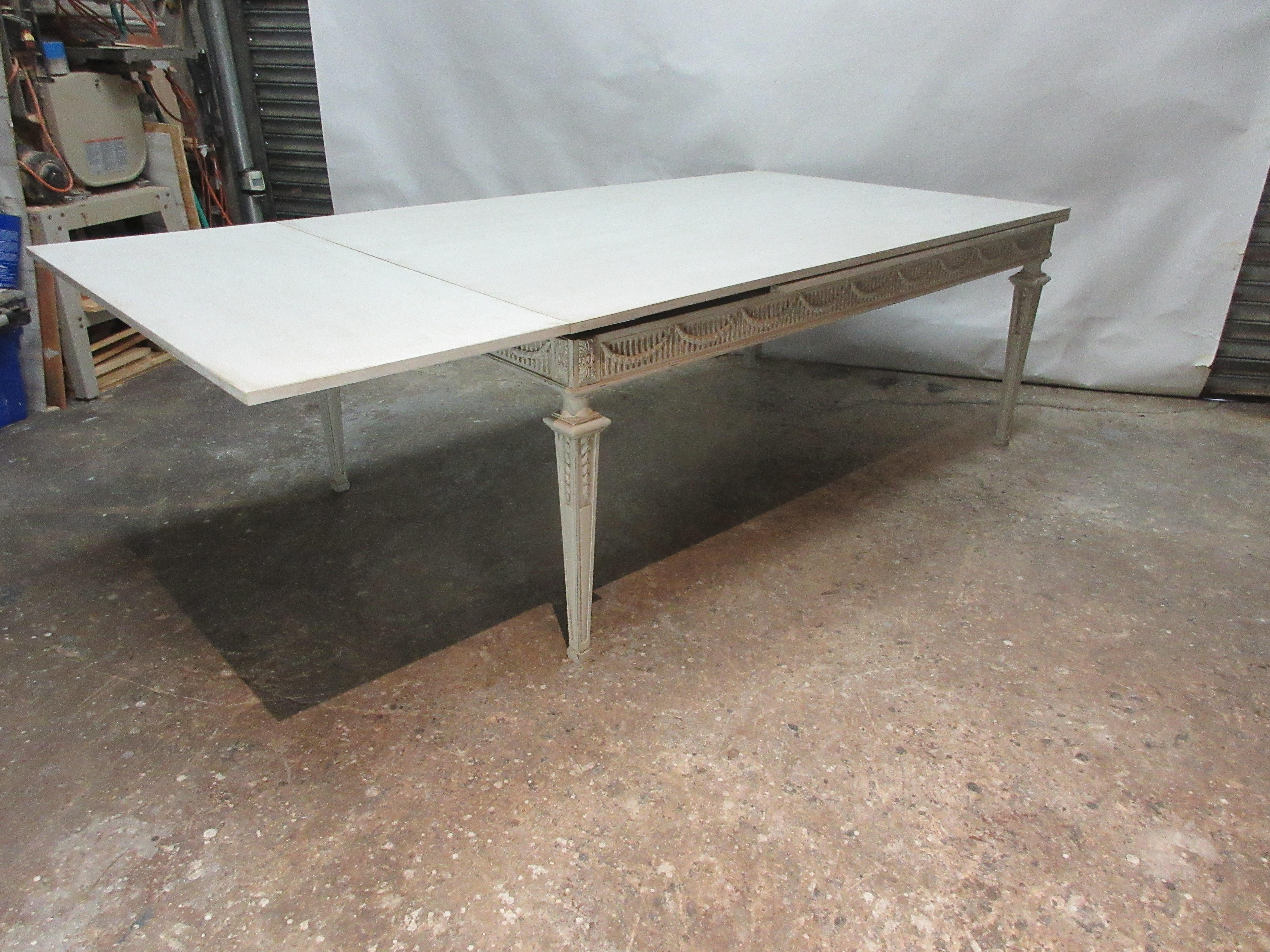 gustavian style dining table