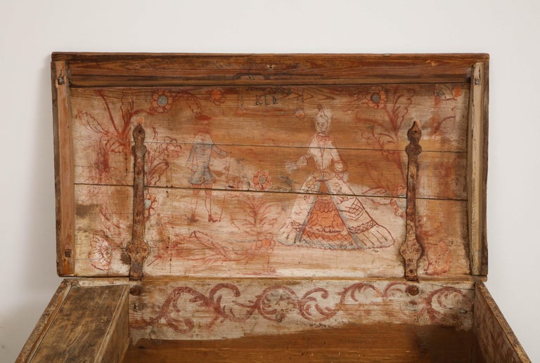 Swedish Gustavian Dowry Chest with Exceptional Interior Painting, Dated 1782 For Sale 3