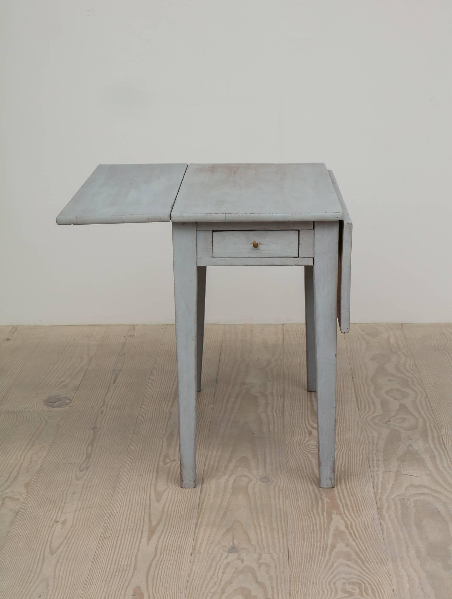 19th Century Swedish Gustavian Drop-Leaf Table, circa 1800