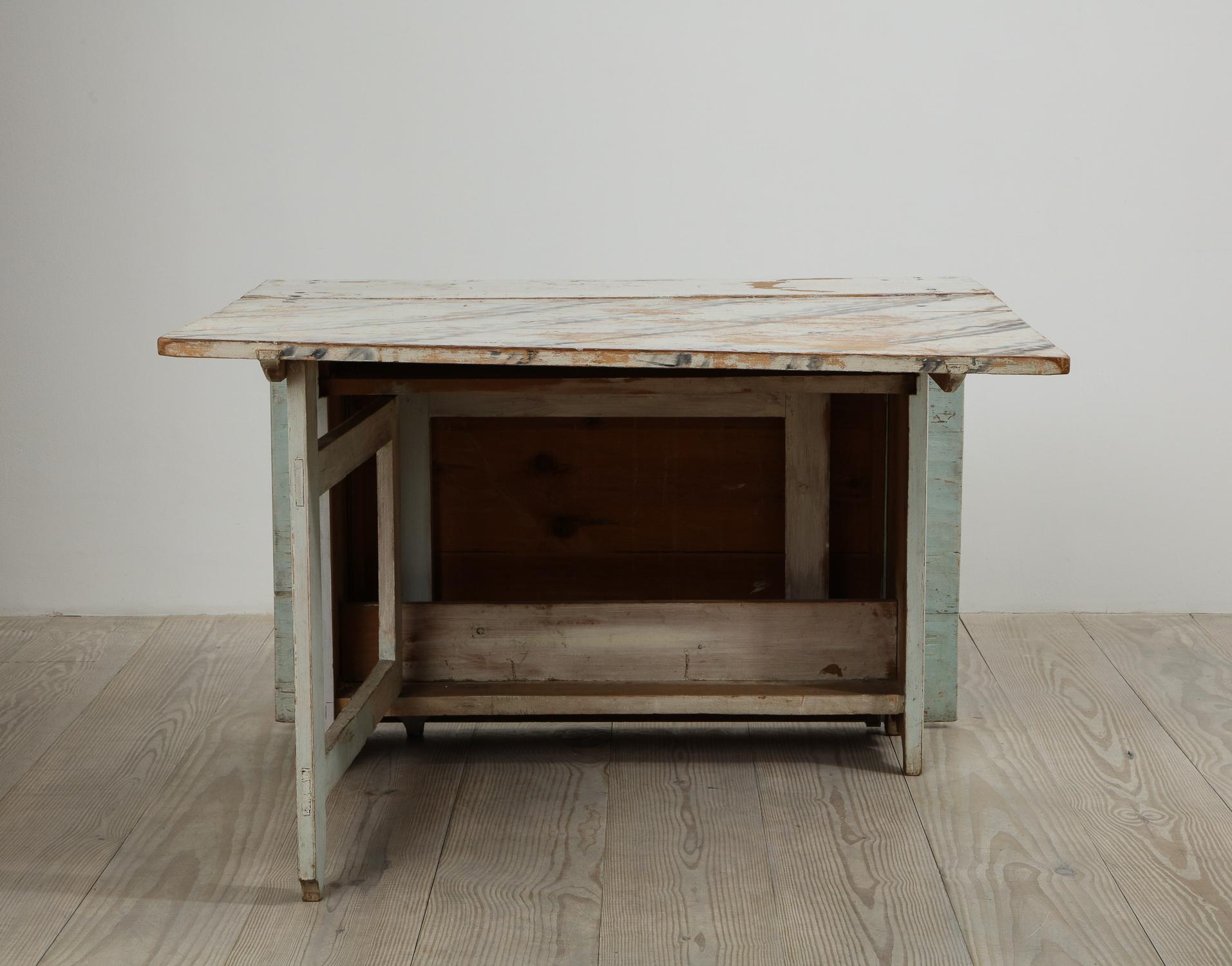 Swedish Gustavian Drop-Leaf Table with Faux-Marble Finish, Sweden, Circa 1775 7