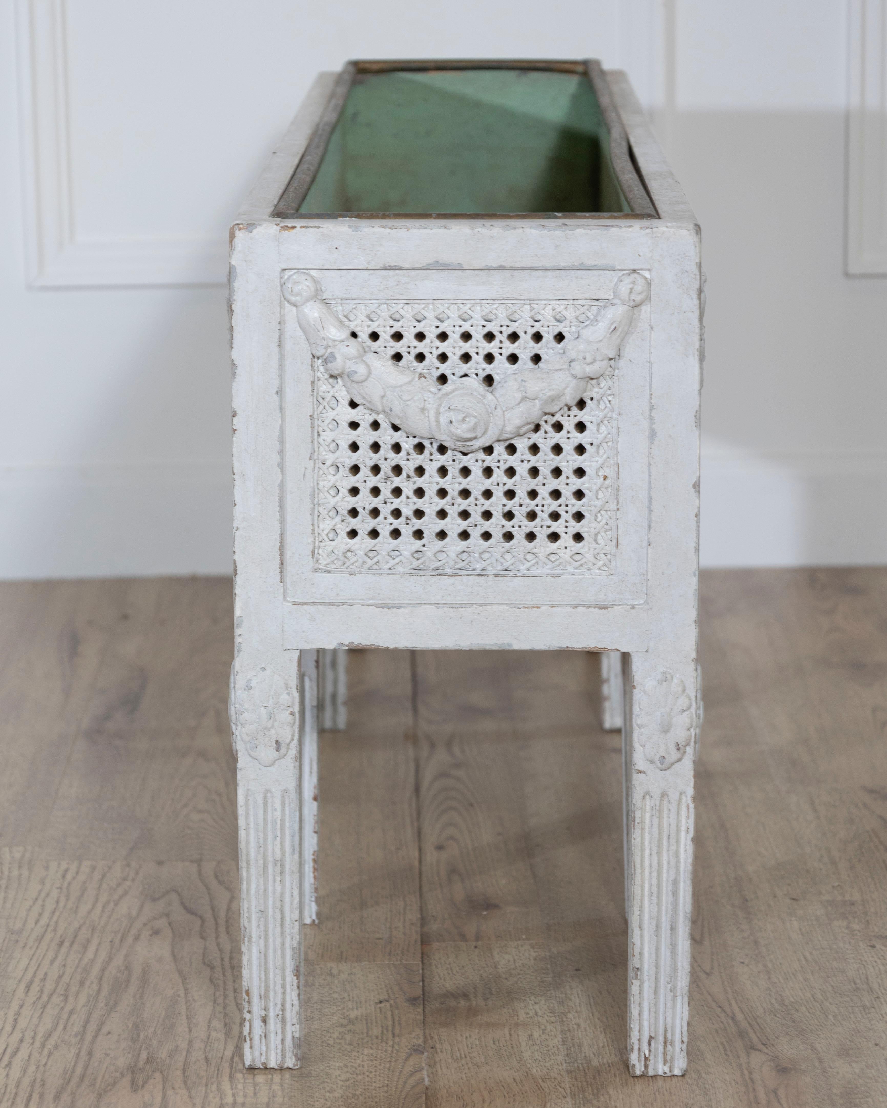 Swedish Gustavian Flower Trough with Zinc Insert, circa 1900 For Sale 1