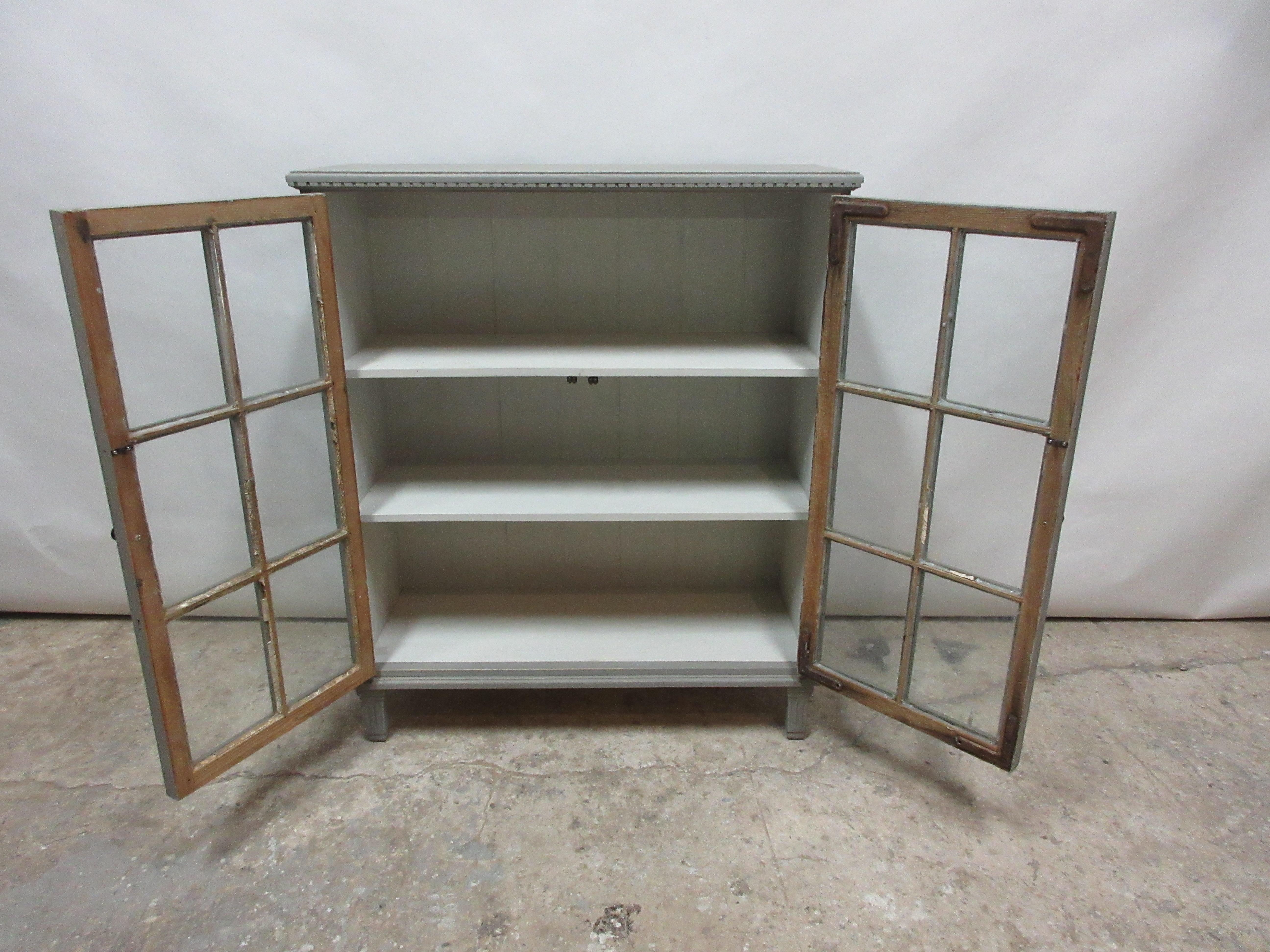 Swedish Gustavian Glass Door Sideboard In Distressed Condition In Hollywood, FL