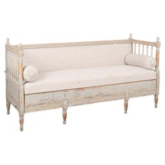 Swedish Gustavian Gray Painted Bench Settee, circa 1800-20