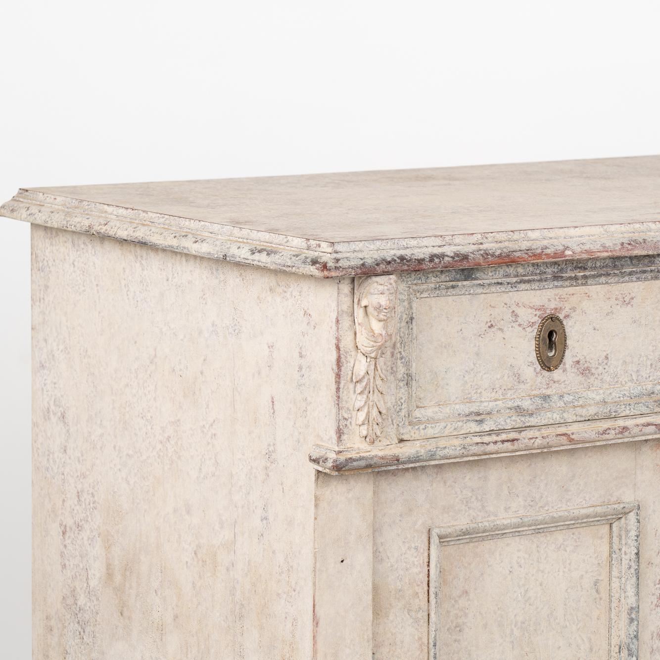 Swedish Gustavian Gray Painted Sideboard Cabinet, circa 1840 For Sale 3