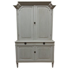 Vintage Swedish Gustavian Hutch