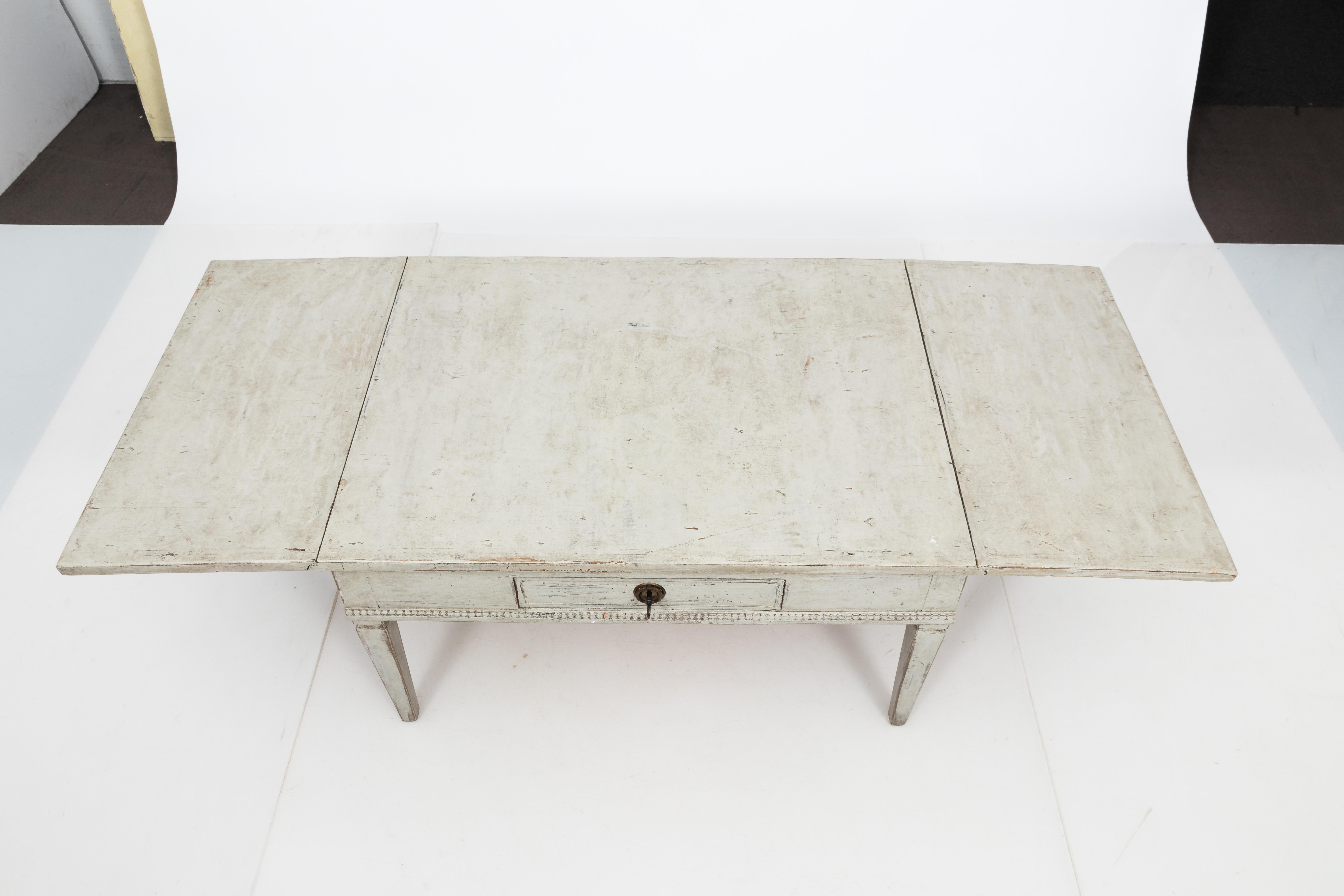 Gustavian Antique White 19th Century Swedish Country Low Table
