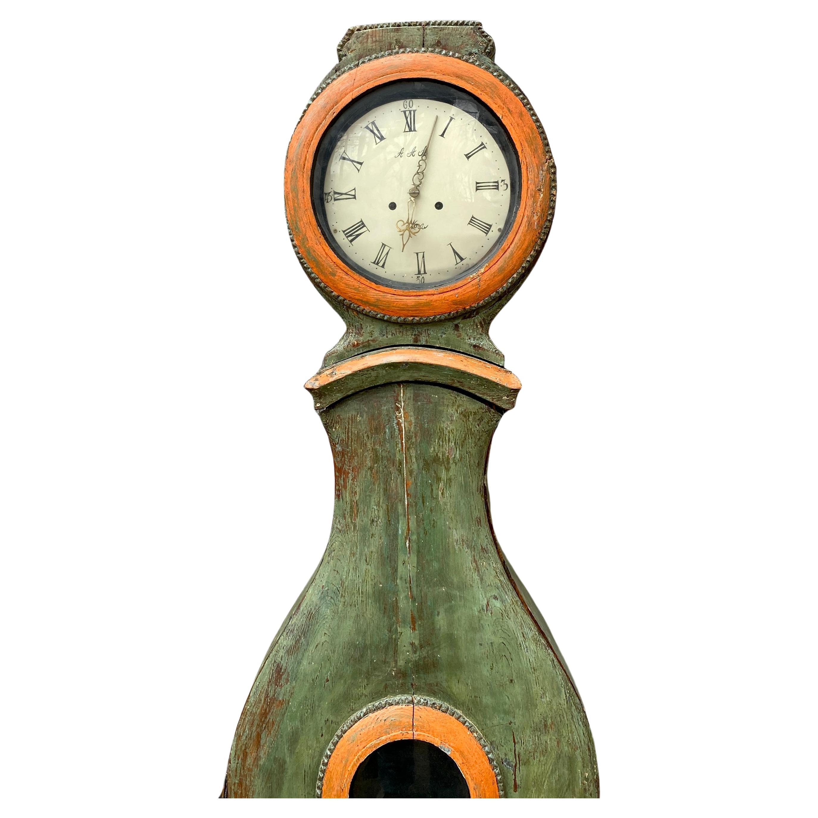 Hand-Painted Swedish Gustavian Mora Clock in Original Green Orange Colors, Early 19th Century For Sale