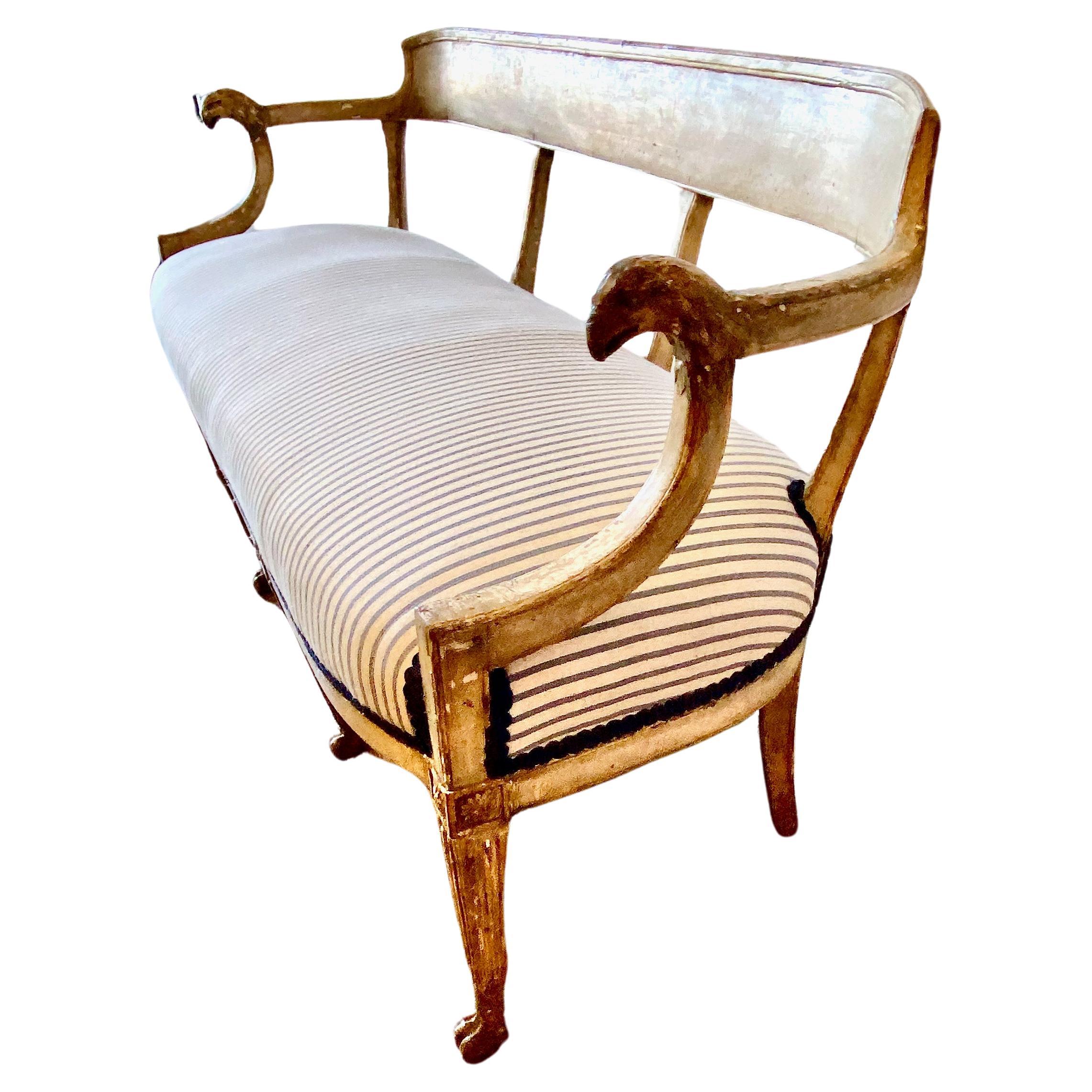 Hand-Carved Swedish Gustavian Neoclassical Settee For Sale