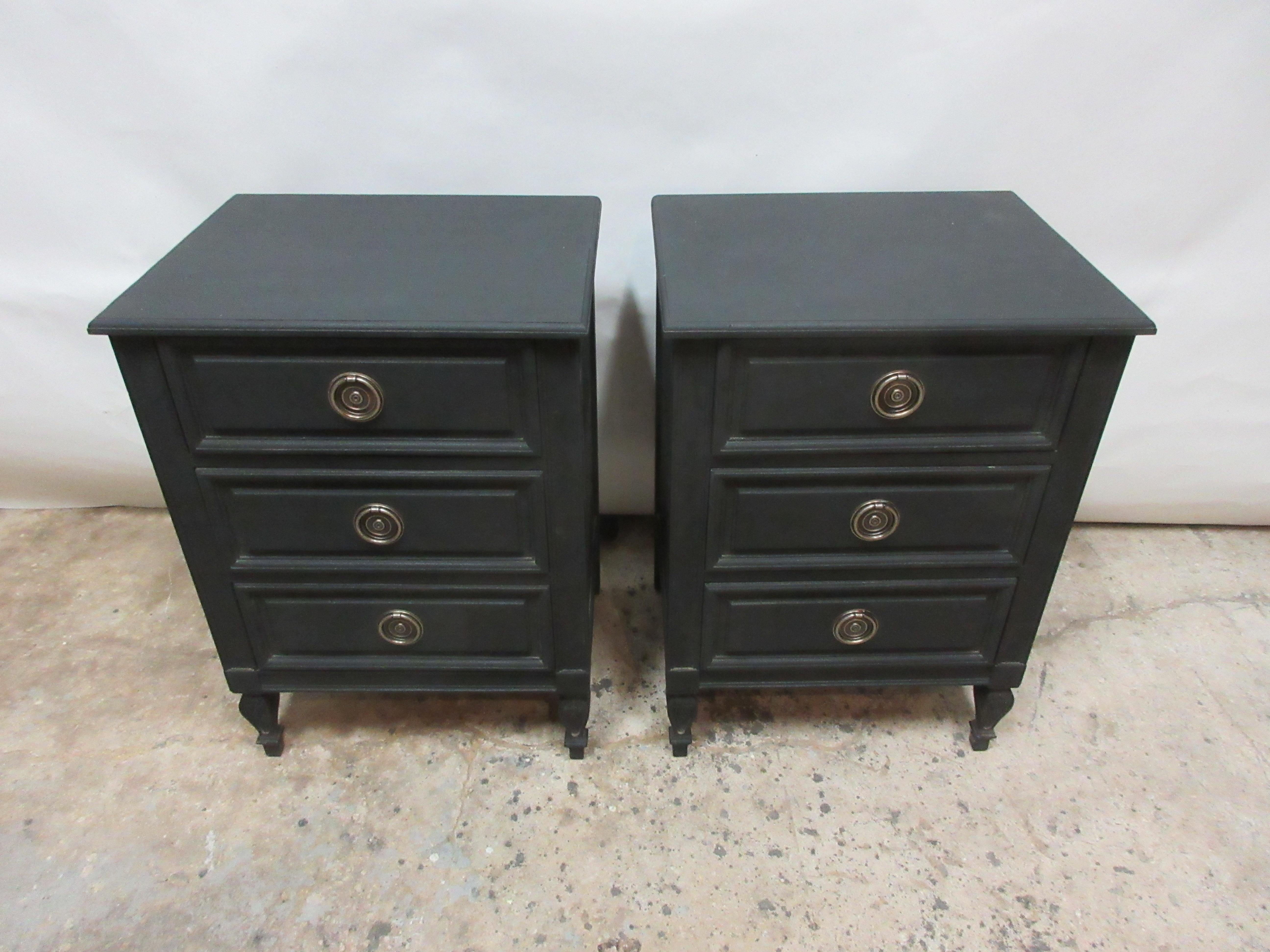 This is a set of 2 Swedish Gustavian nightstands. They have been restored and repainted with milk paints 
