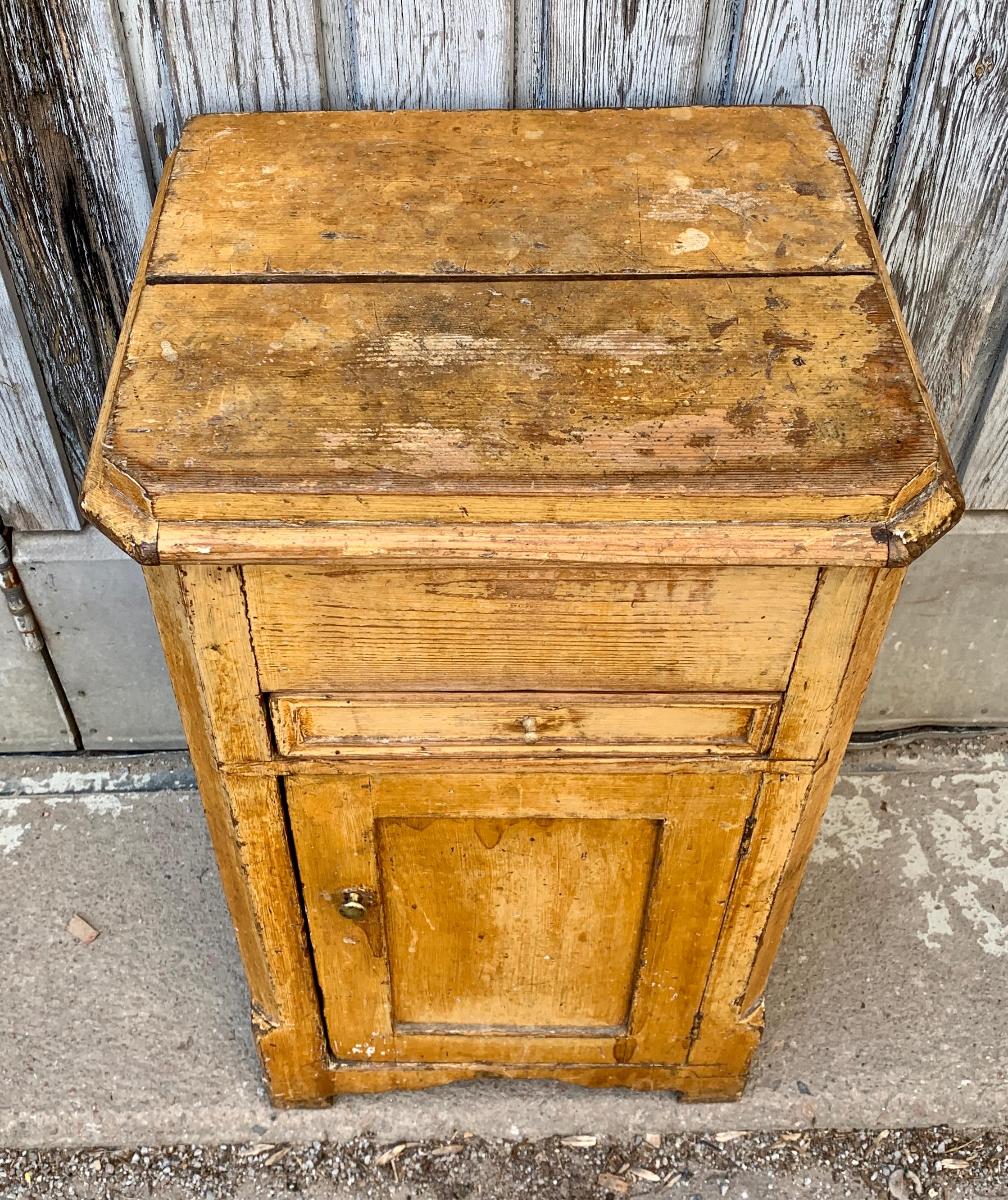 19th Century Swedish Gustavian Original Yellow Painted Nightstand or End Table For Sale