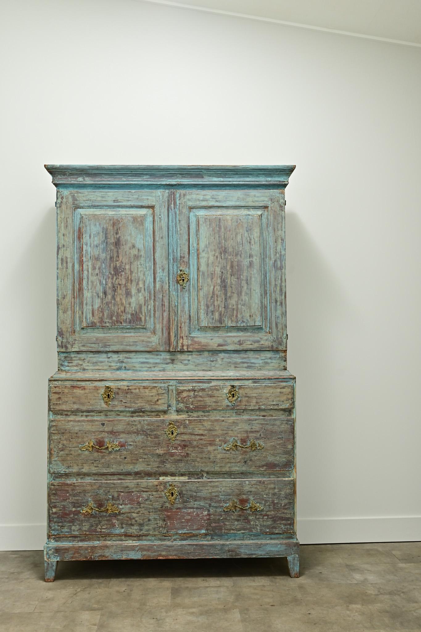 Other Swedish Gustavian Painted Cabinet For Sale