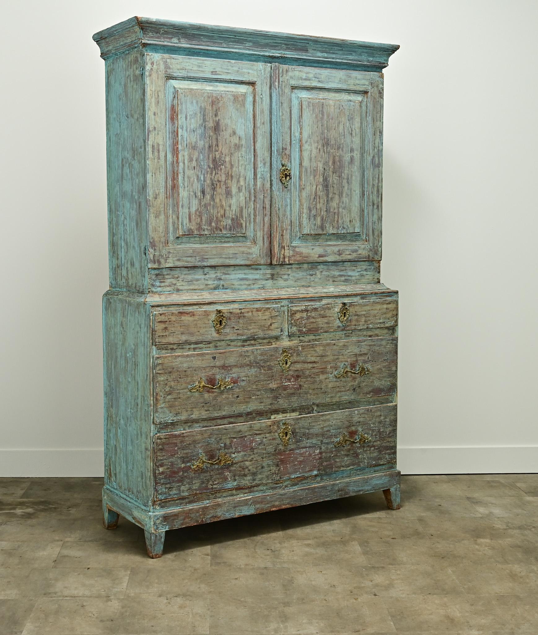 Swedish Gustavian Painted Cabinet For Sale 2