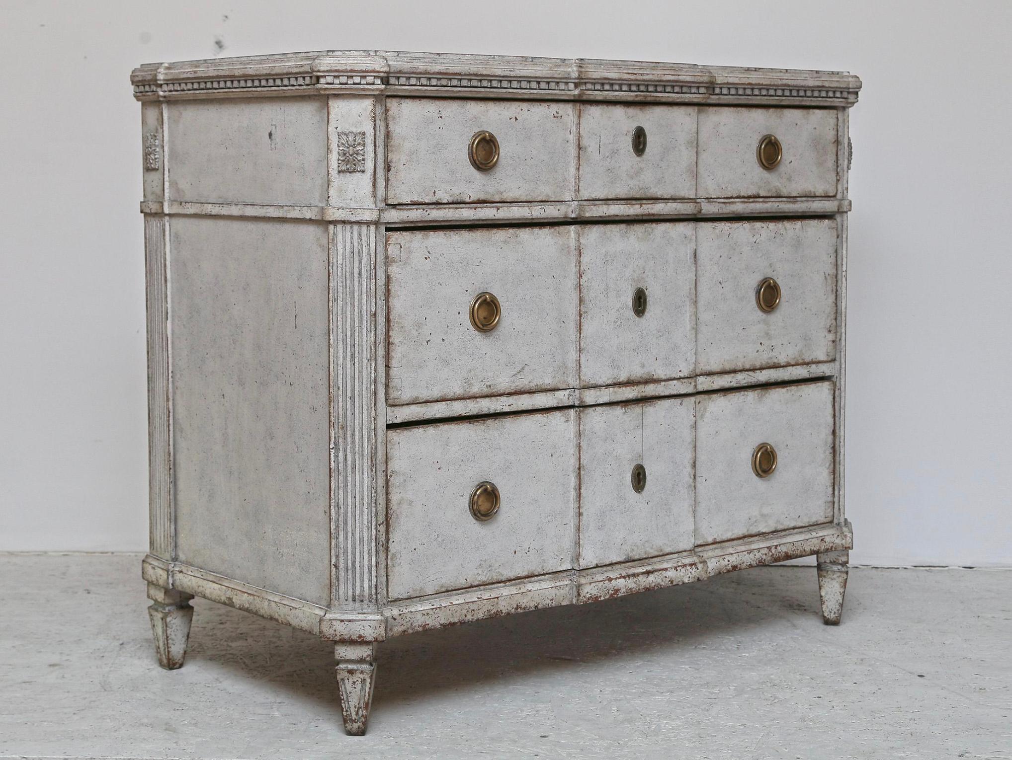 Hand-Painted Swedish Gustavian Painted Chest of Drawers Commode Grey White C.1860 A