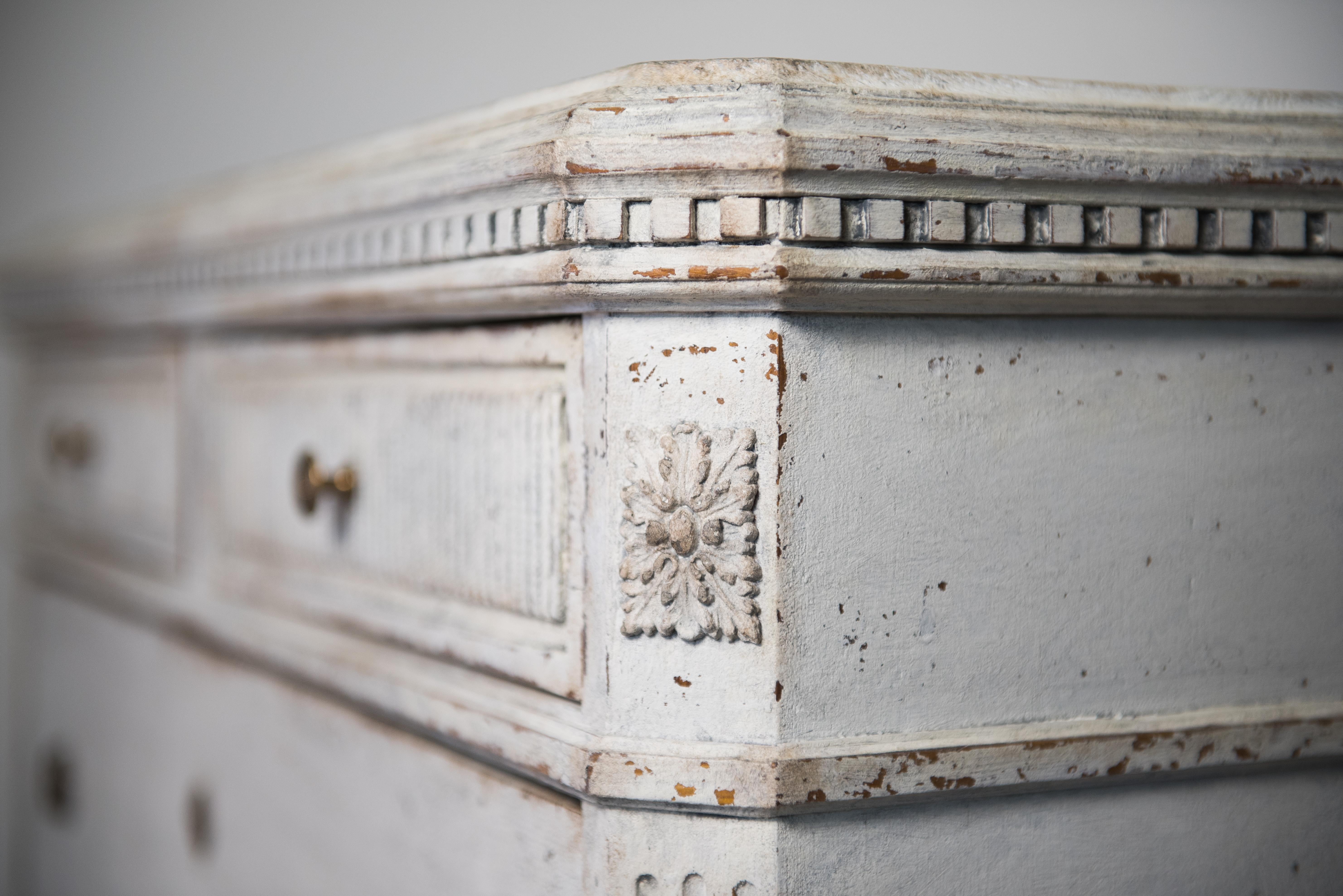 antique swedish chest of drawers