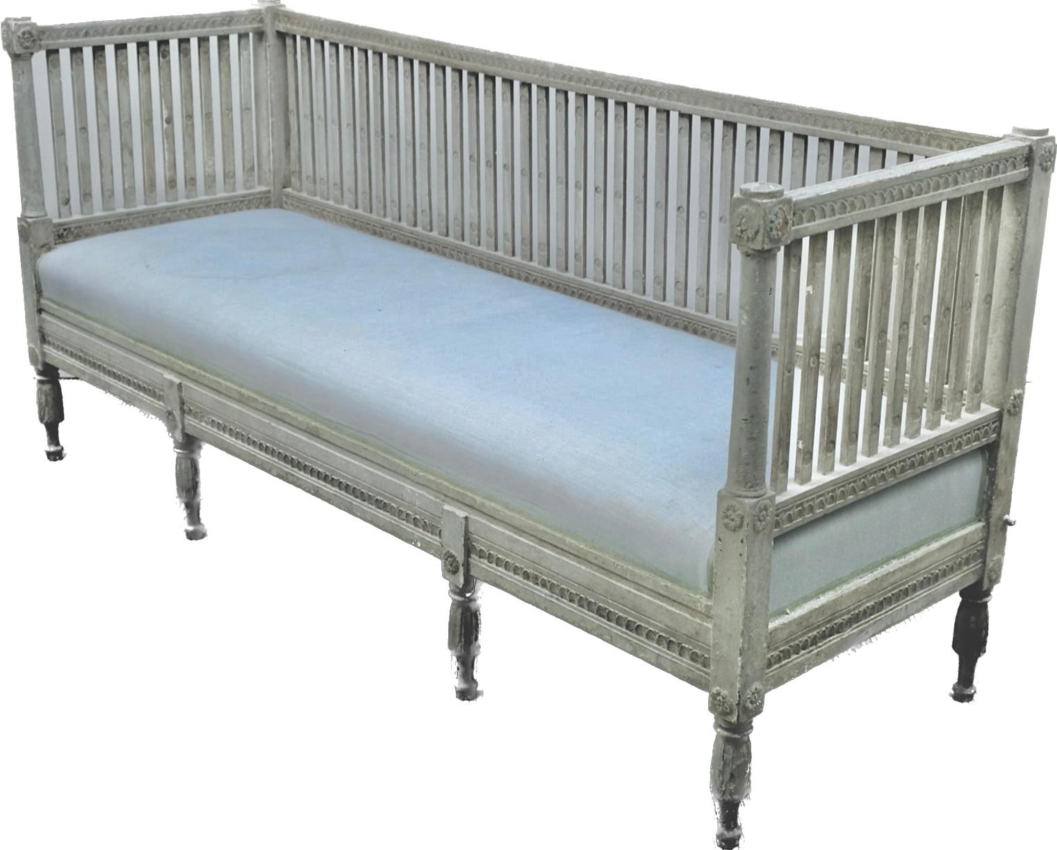 Swedish Gustavian Painted Daybed 3