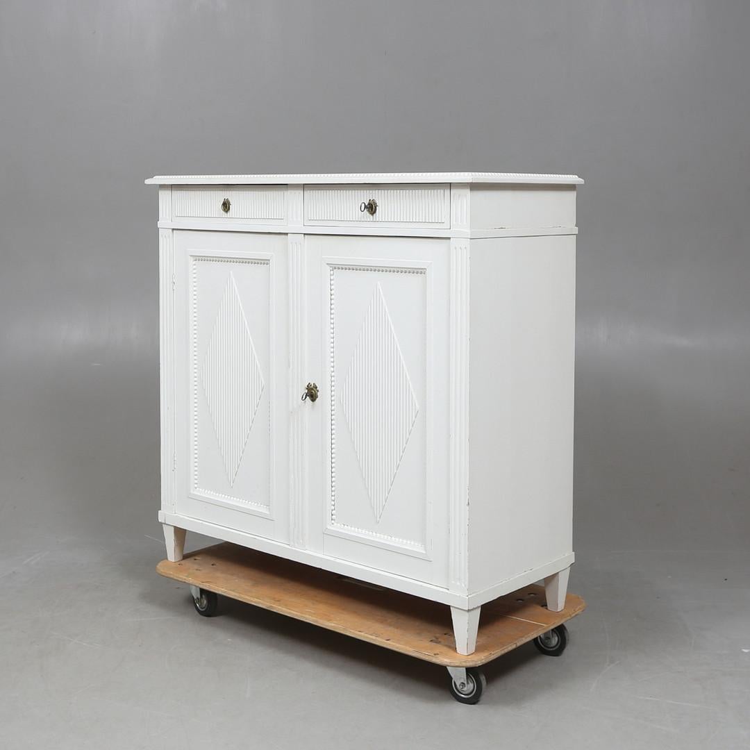 Hand-Painted Swedish Gustavian Painted Sideboard Buffet Commode White C.1890  For Sale