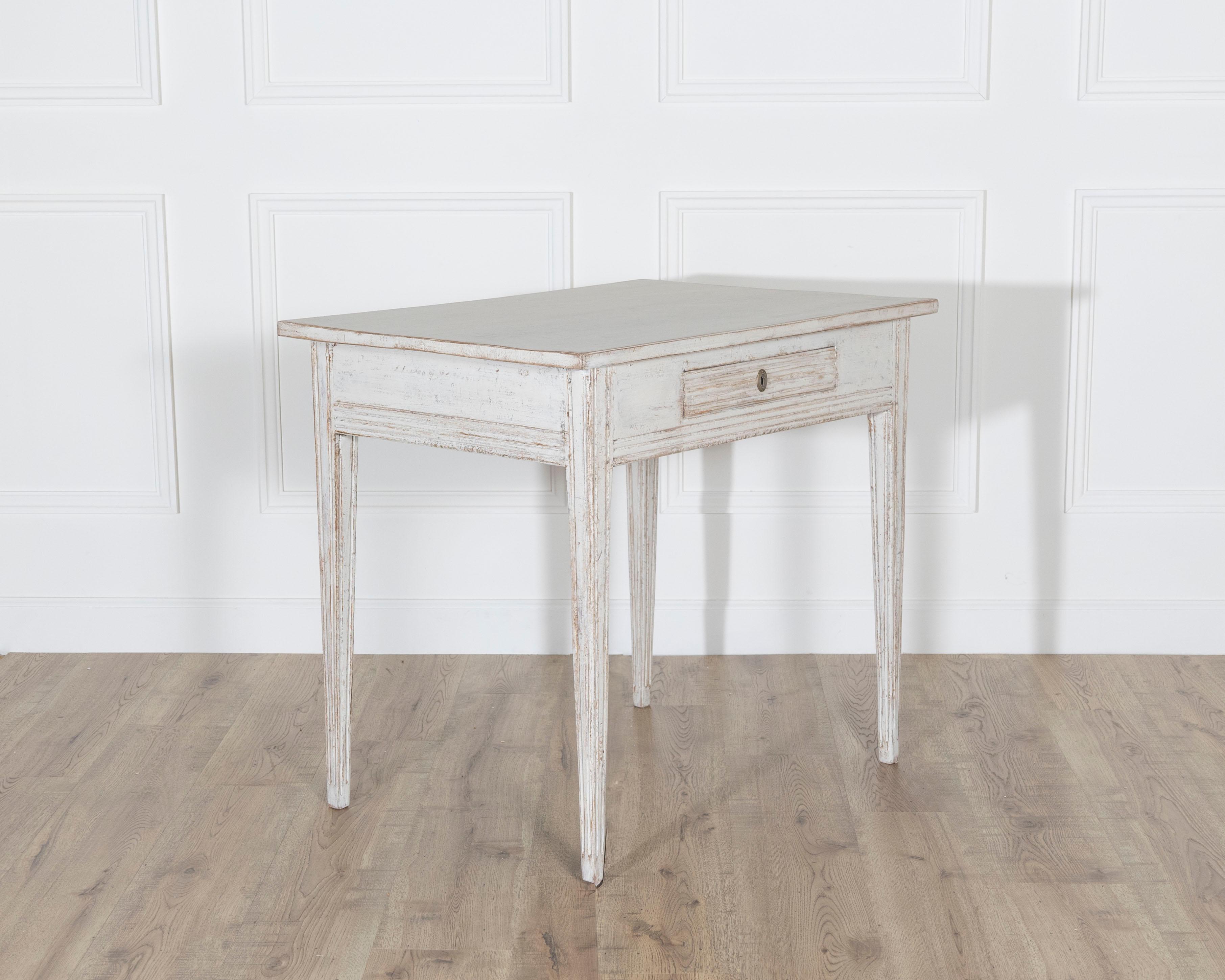 Swedish Gustavian Painted Table with Drawer, circa 1850 In Good Condition For Sale In Atlanta, GA