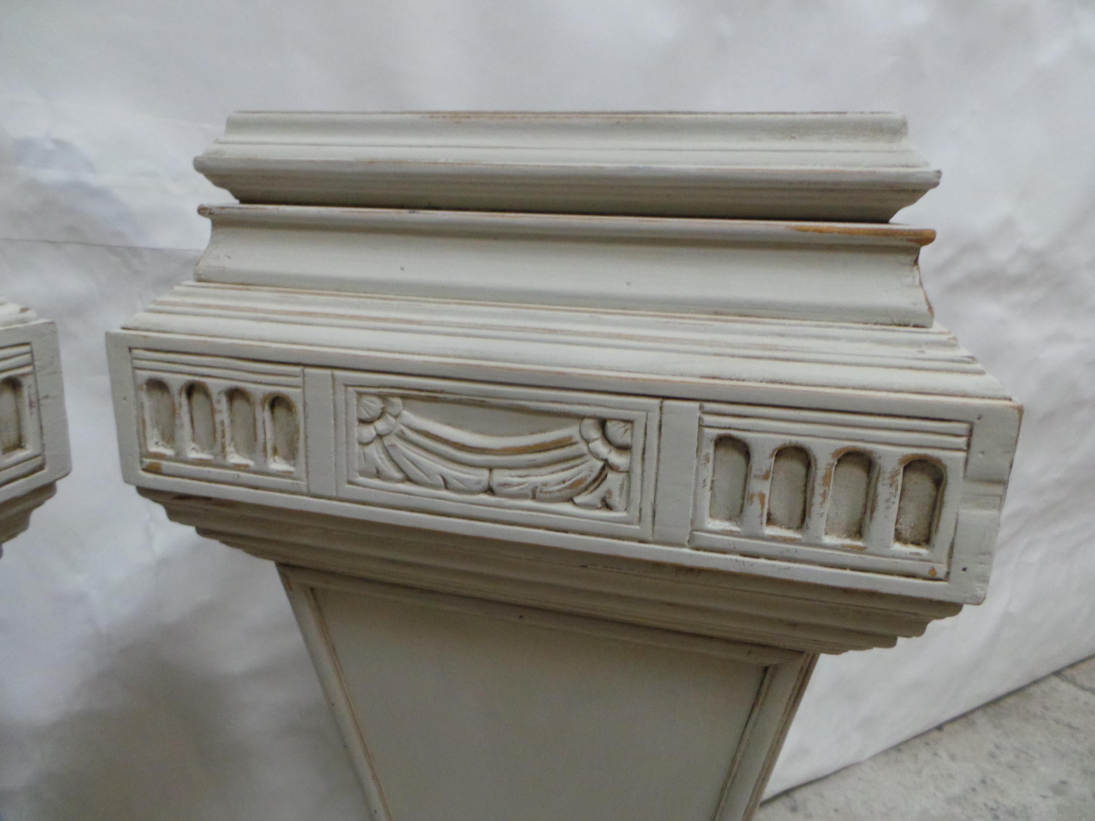 Swedish Gustavian Pedestals  For Sale 4