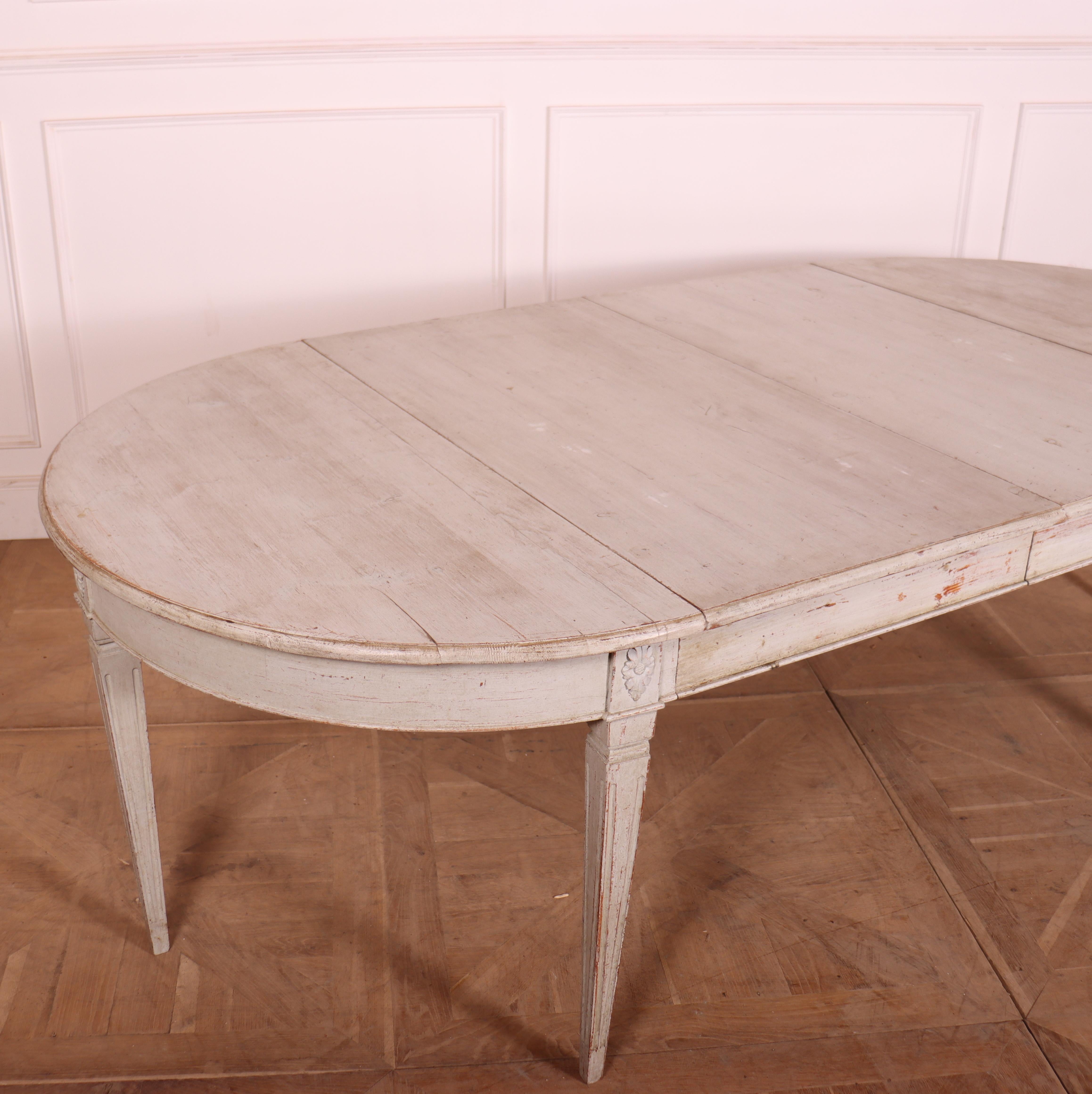 Swedish Gustavian Period Dining Table In Good Condition In Leamington Spa, Warwickshire