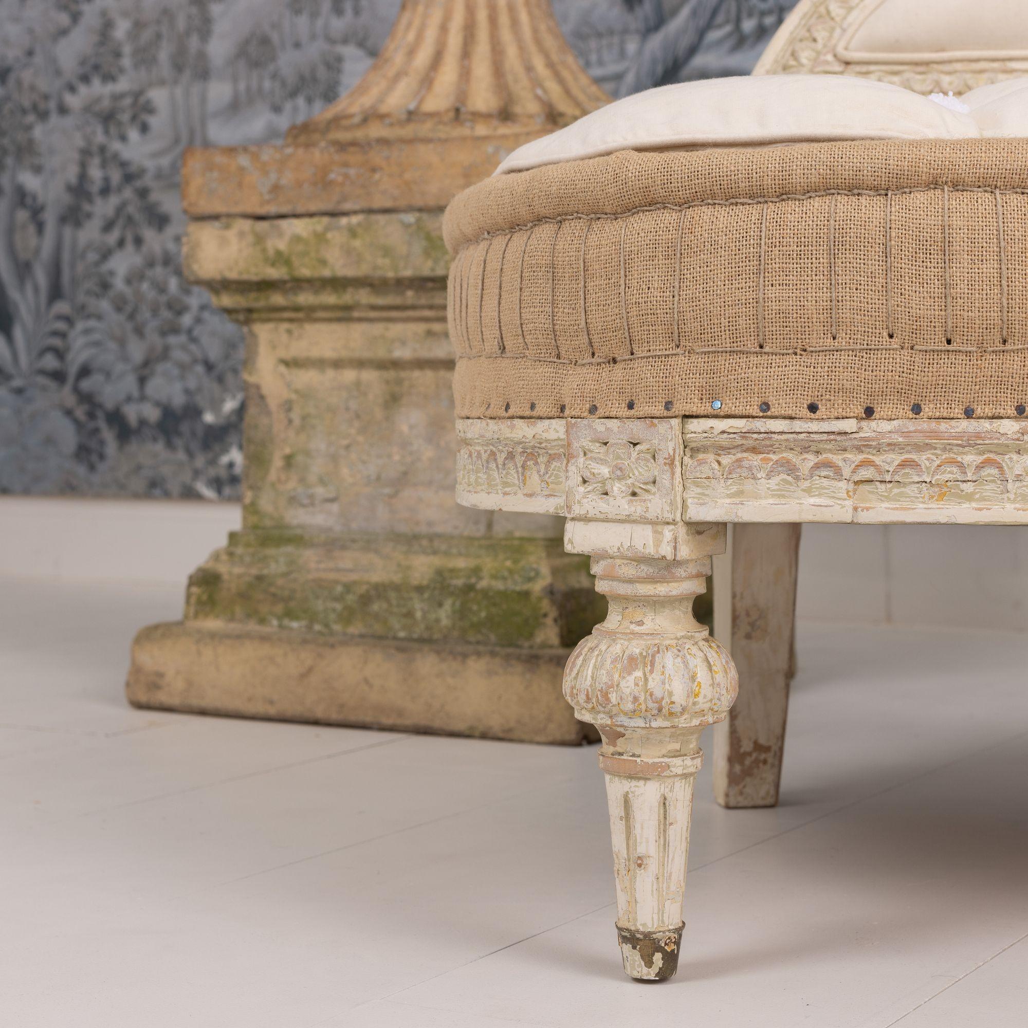 Swedish Gustavian Period Méridienne / Chaise in Original Paint, 18th c. For Sale 5