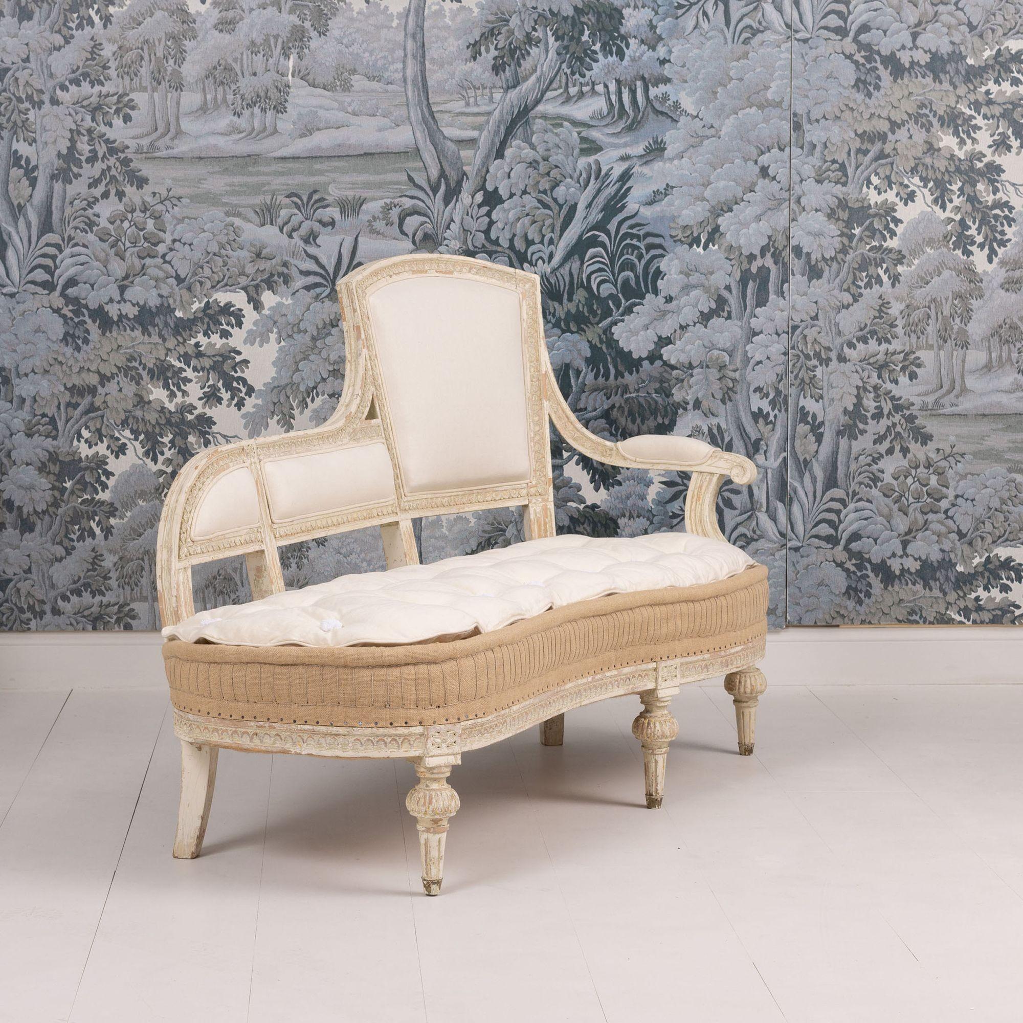 Swedish Gustavian Period Méridienne / Chaise in Original Paint, 18th c. For Sale 10