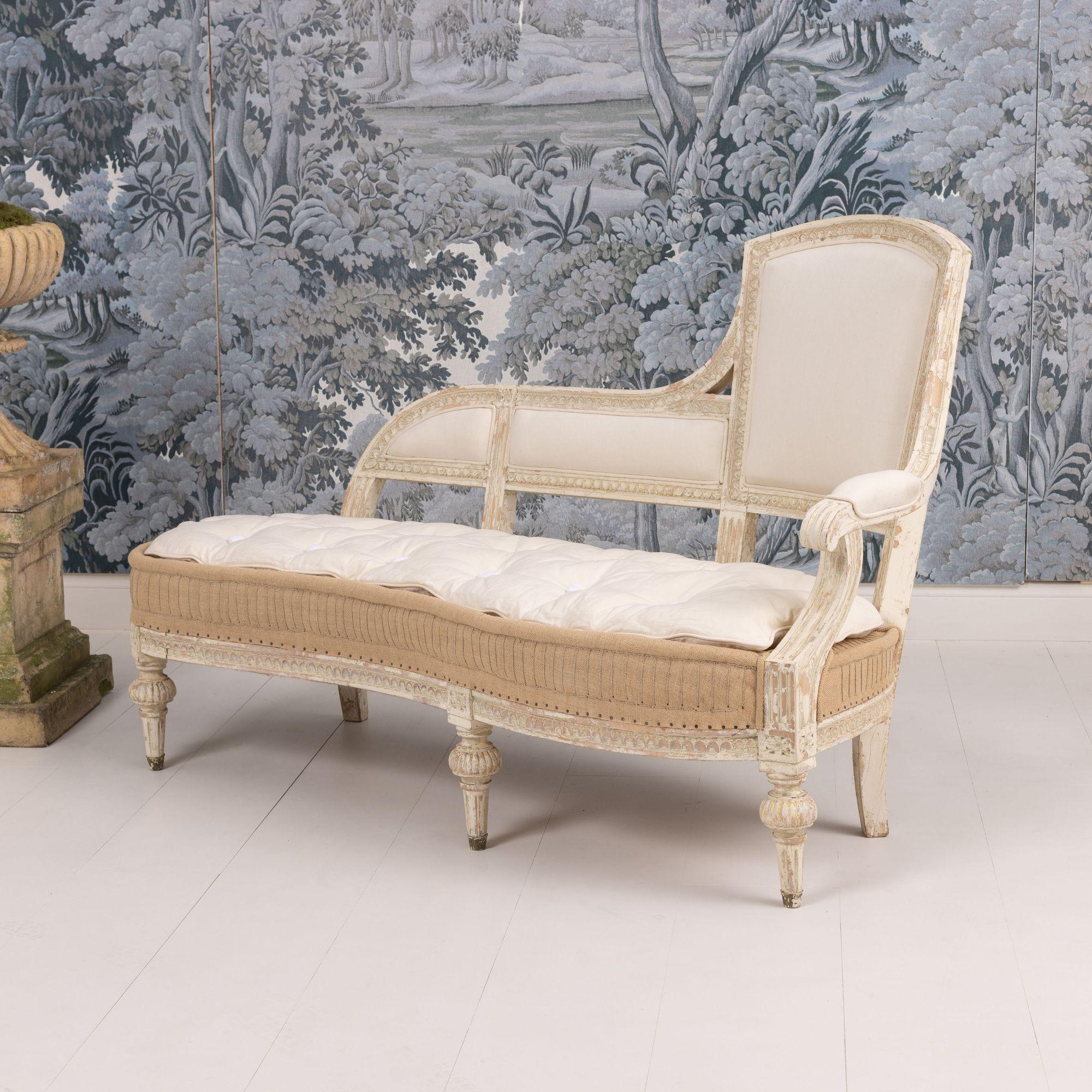 Swedish Gustavian Period Méridienne / Chaise in Original Paint, 18th c. For Sale 11