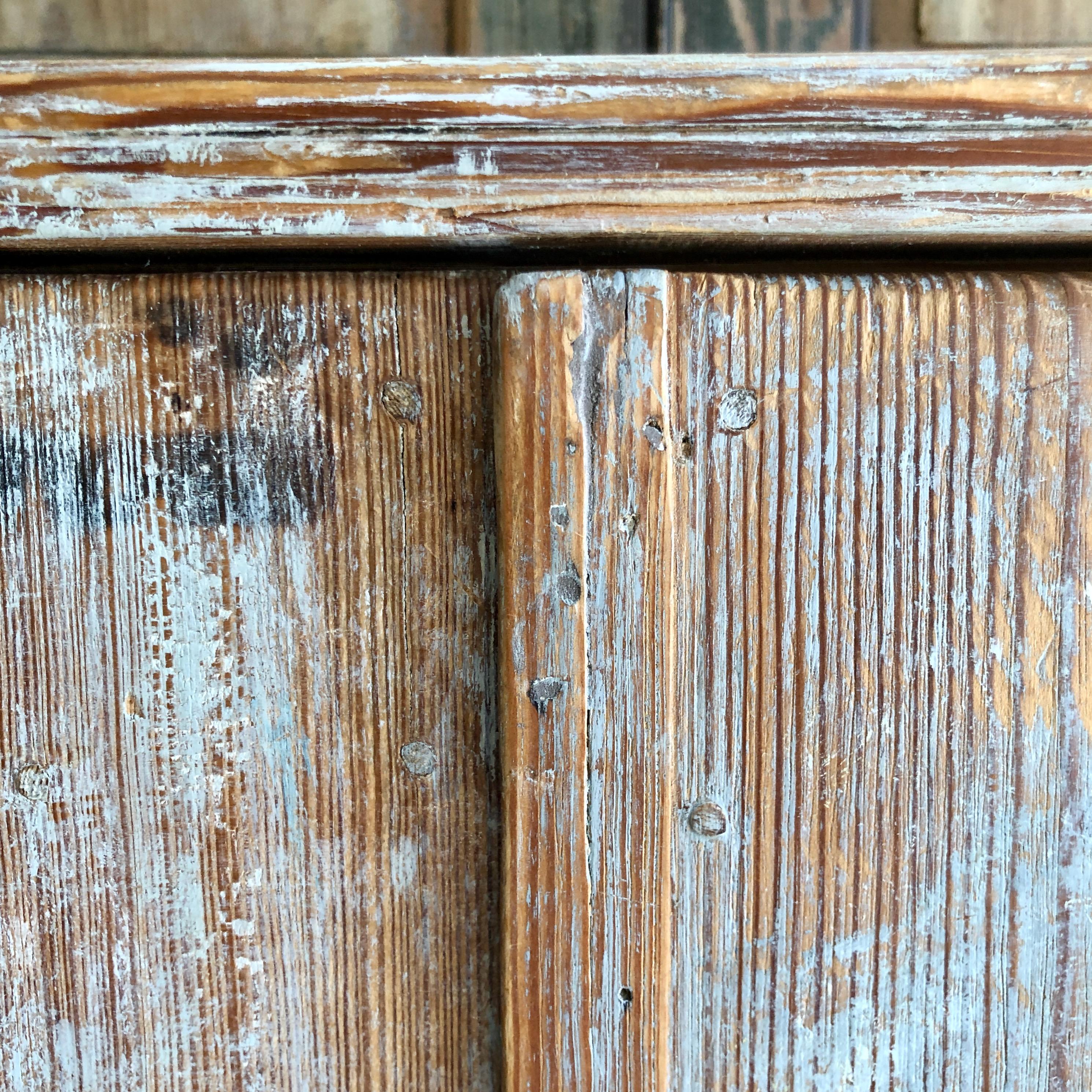 Hand-Carved Swedish Gustavian Period Painted Sideboard, ca 1800-1810